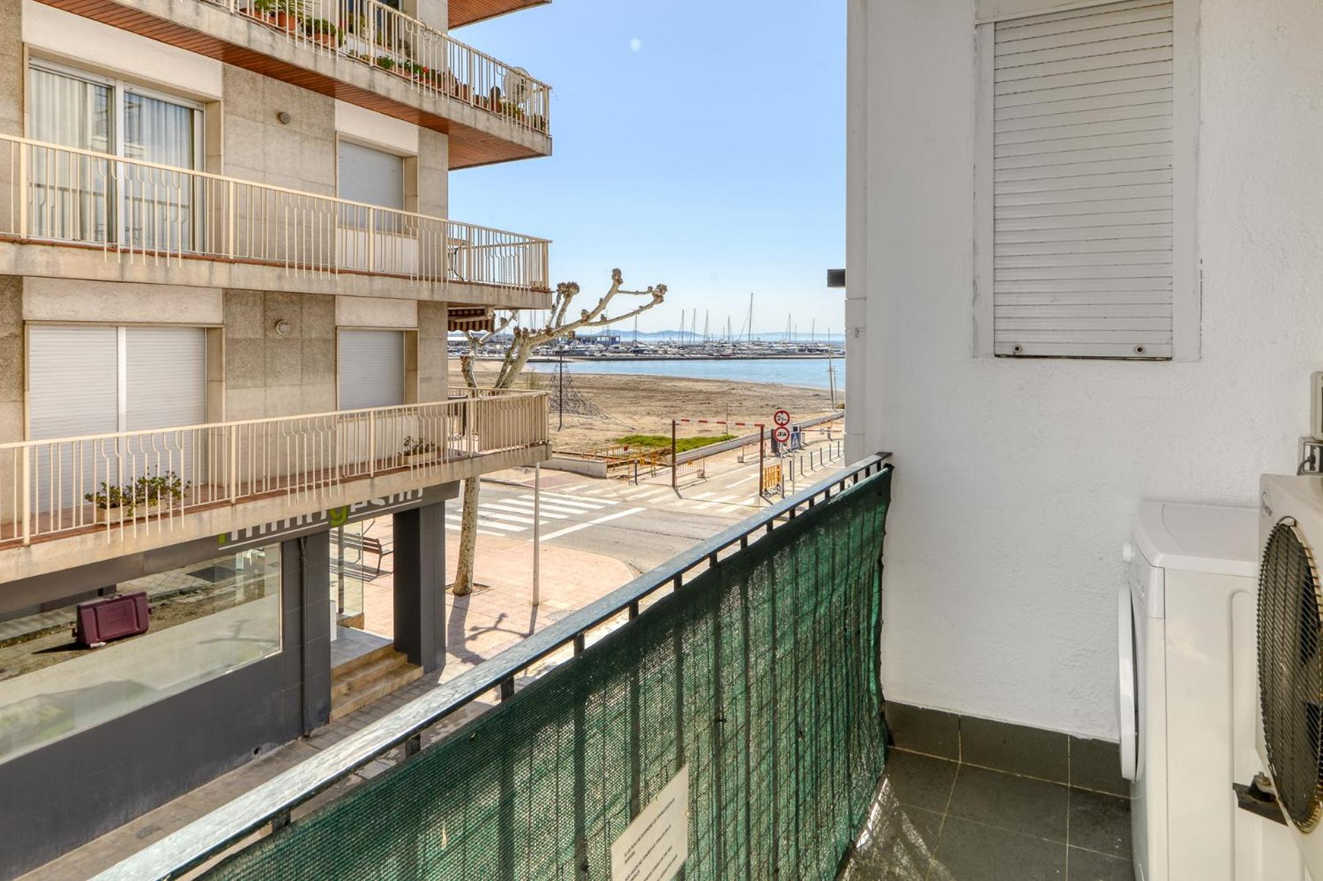 Apartment Frontline Centre - Immo Barneda Roses