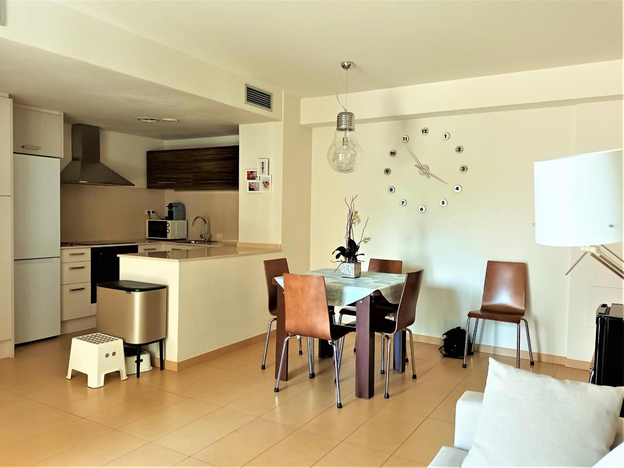 En Roses: Terraza, A/a, Wifi, Parking, 2ª Linea De Playa - Es-258-89