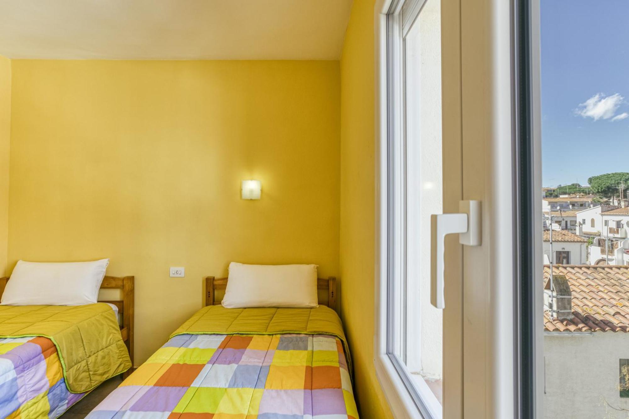 Escala Riells Apartment *