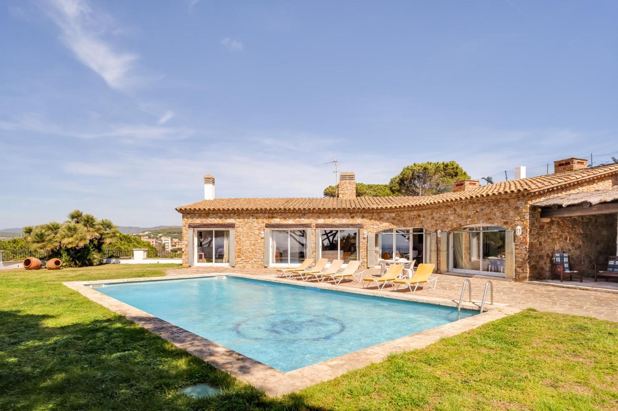 Holiday home Vistas Panoramicas, Piscina, Frente Al Mar Sant Feliu de Guixols