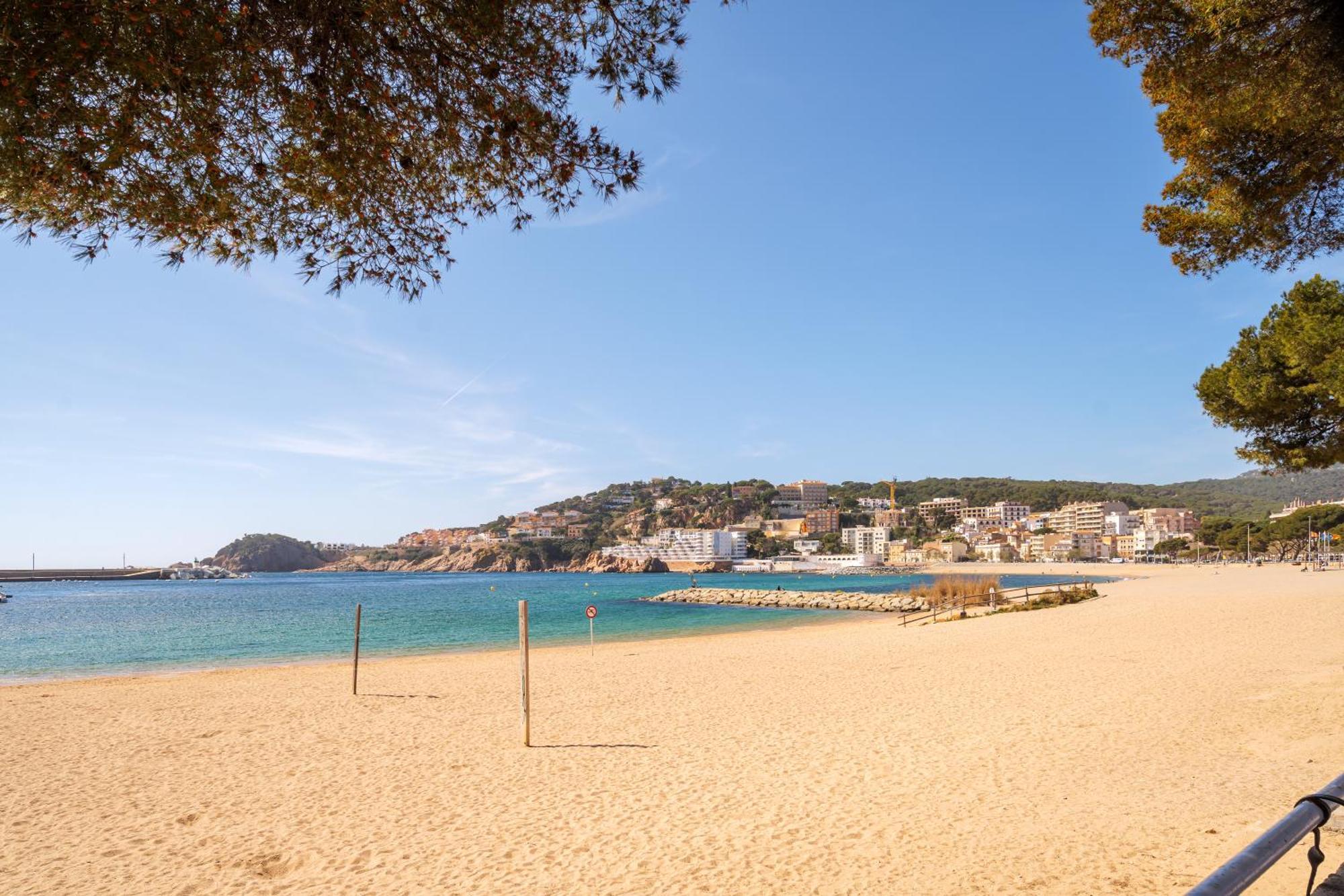 Vistas Panoramicas, Piscina, Frente Al Mar * Sant Feliu de Guixols