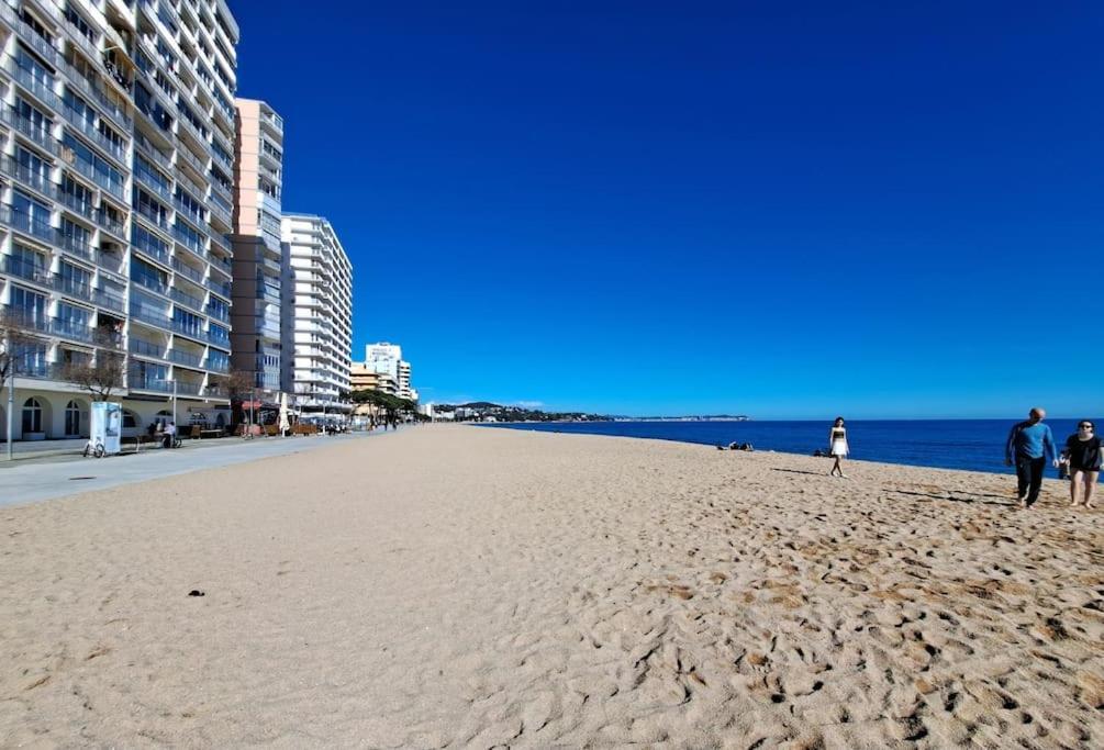 A 50 Metros De La Playa. Apartamento Platja d'Aro (Playa de Aro)