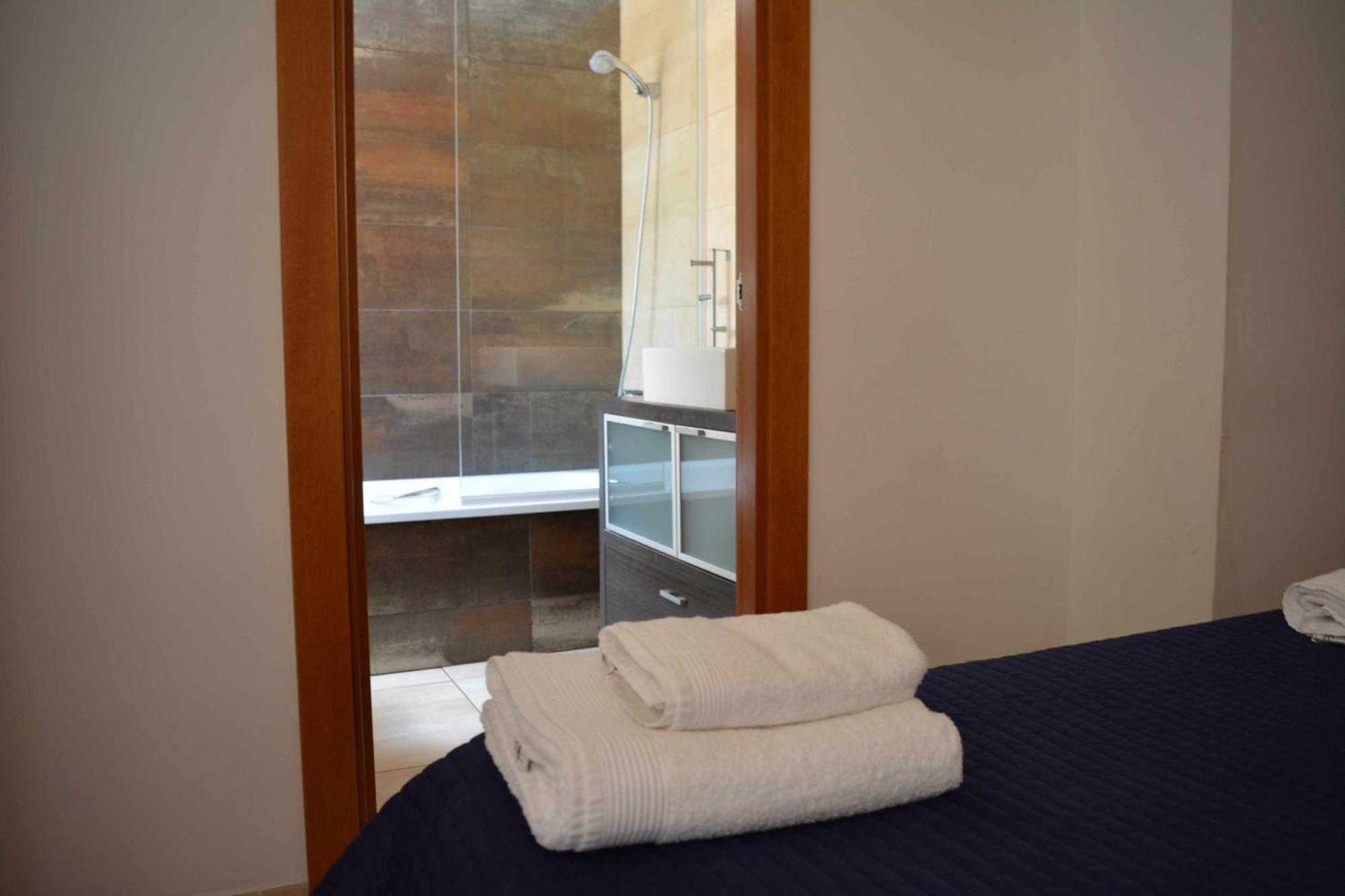 Voramar A 50 Metros Playa Parking Wifi Y Aacc Apartment *