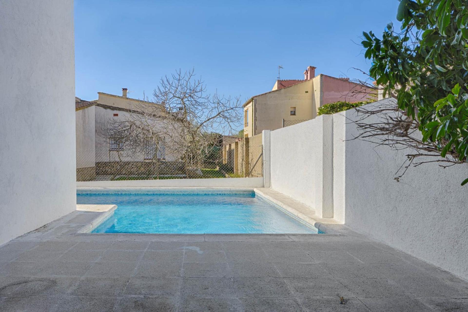 Apartamento Amplio Y Luminoso Con Piscina Planta 0 N2 *