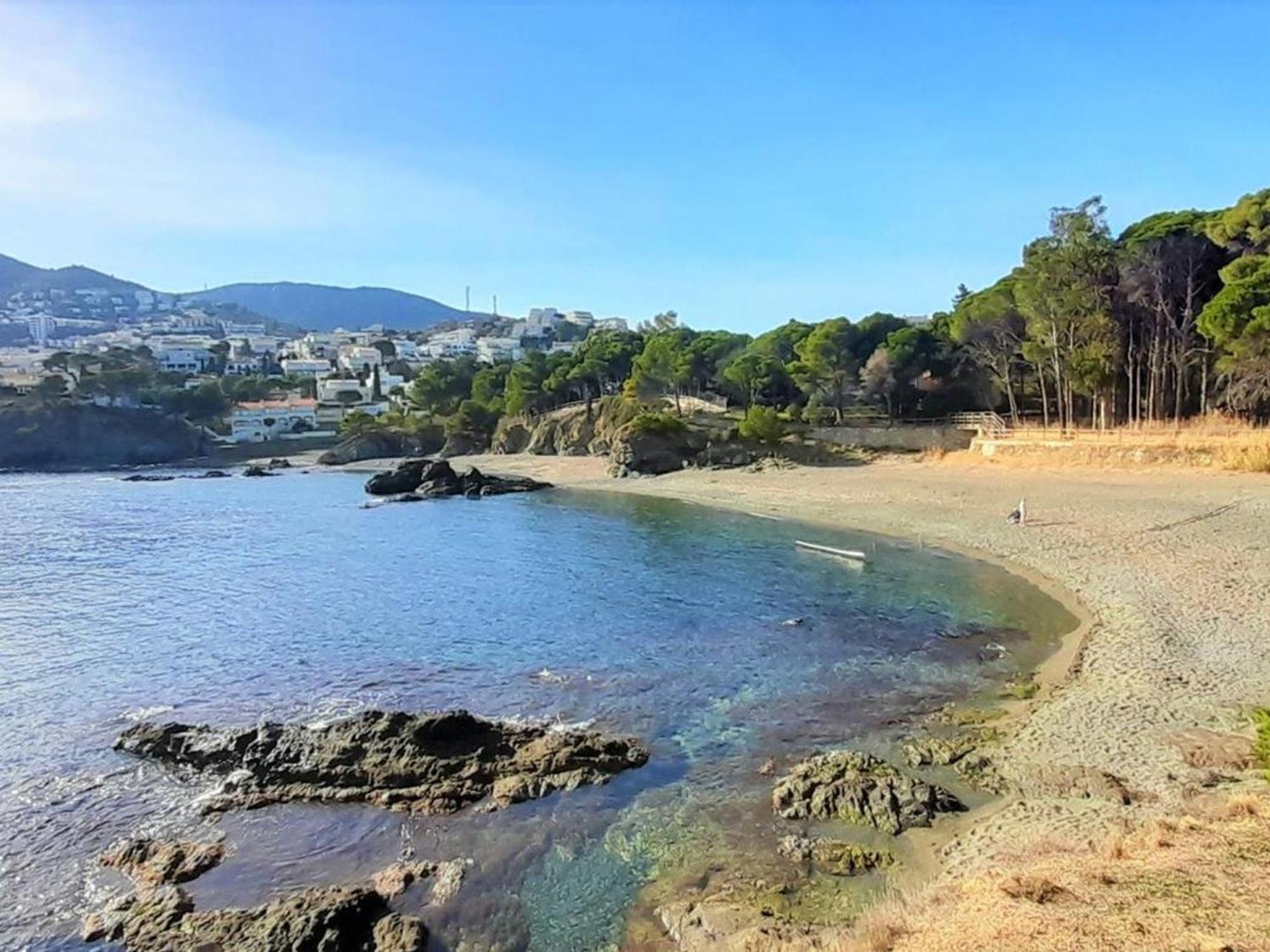 Con Terraza Panoramica Cerca De La Playa En - Es-170-87 Llançà