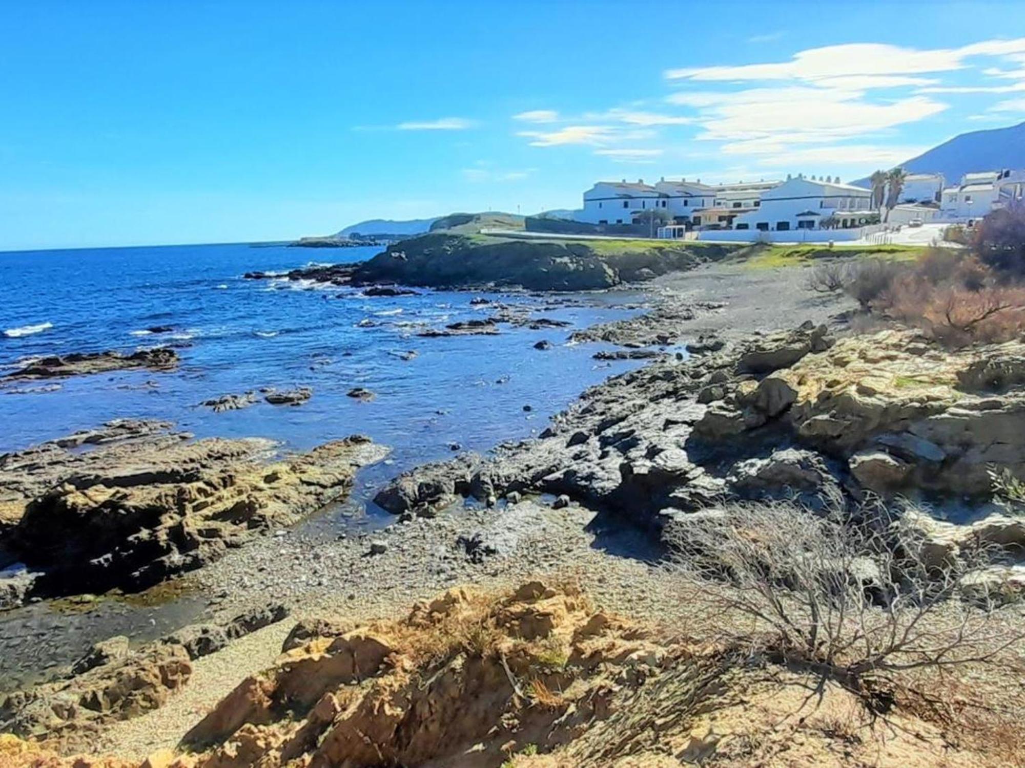 Apartamento Con Terraza Panoramica Cerca De La Playa En - Es-170-87