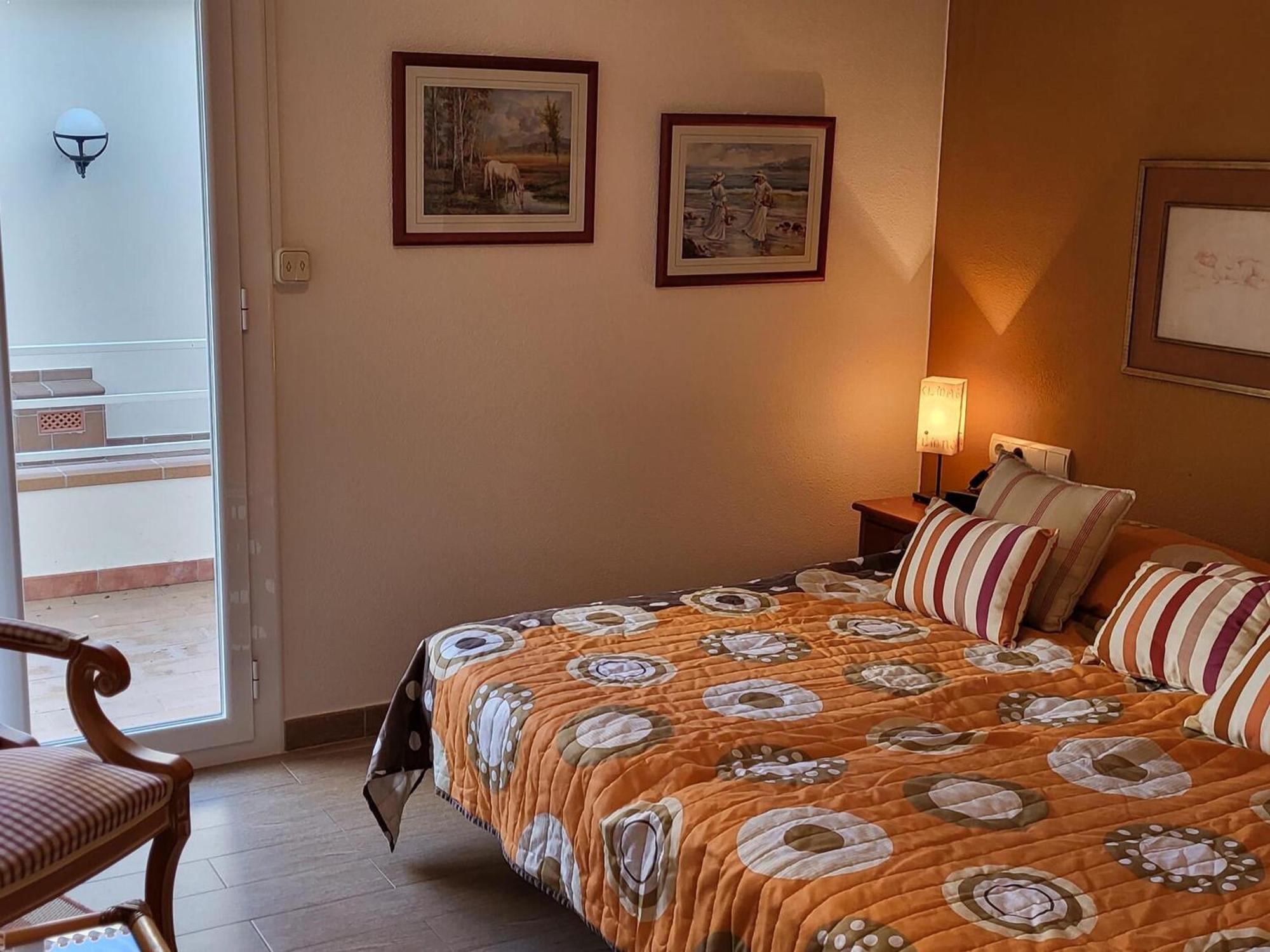Apartment En Planta Baja Con Piscina, A 600m De Playa Y Centro En - Es-323-39