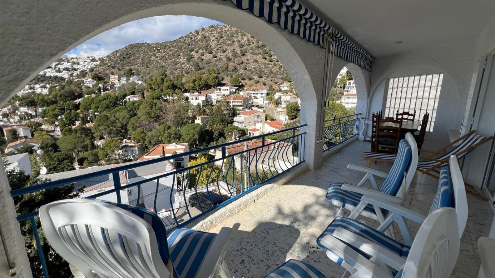 Apartamento Con Vistas Mar Y Parking Cerca De La Playa