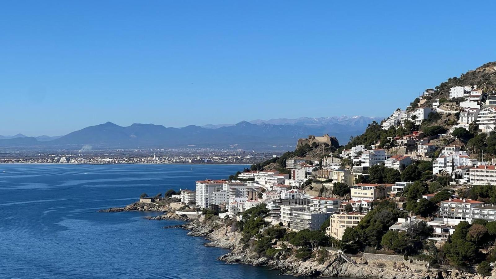 Apartamento Con Vistas Mar Y Parking Cerca De La Playa *