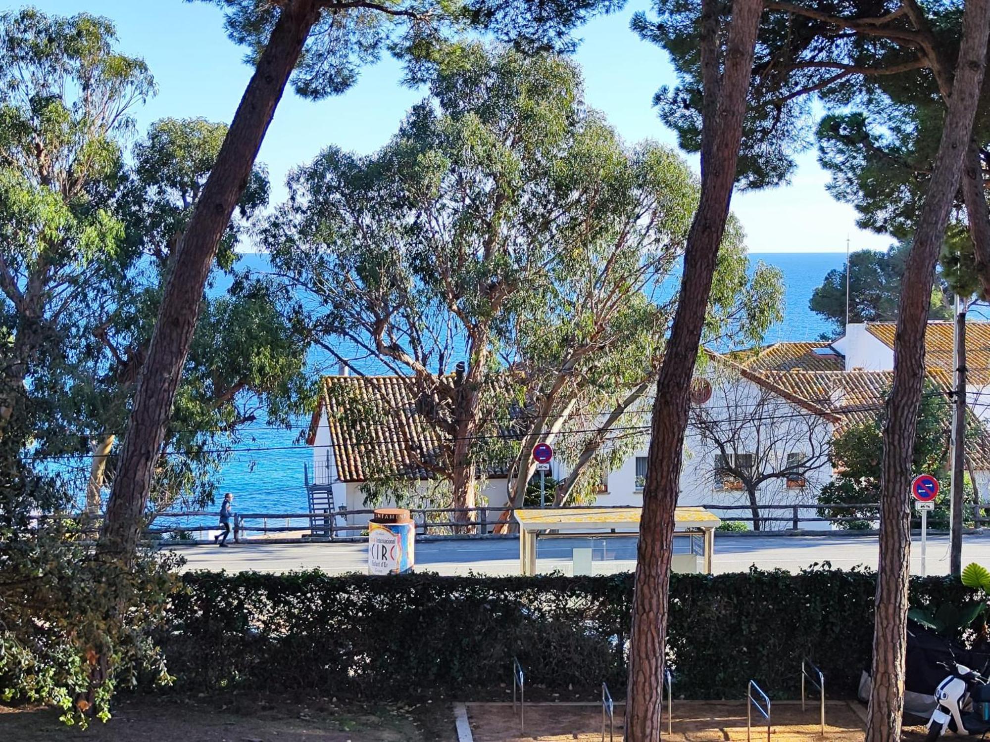 Con Amplia Terraza Y Vistas Al Mar A 150 Metros De La Playa * Sant Antoni De Calonge
