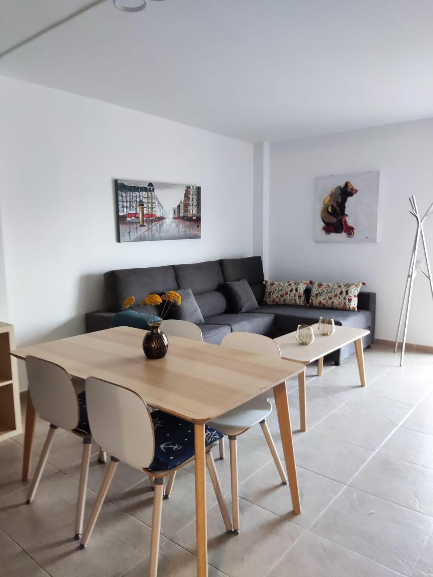 Apartamento En Con Parking Y Piscina
