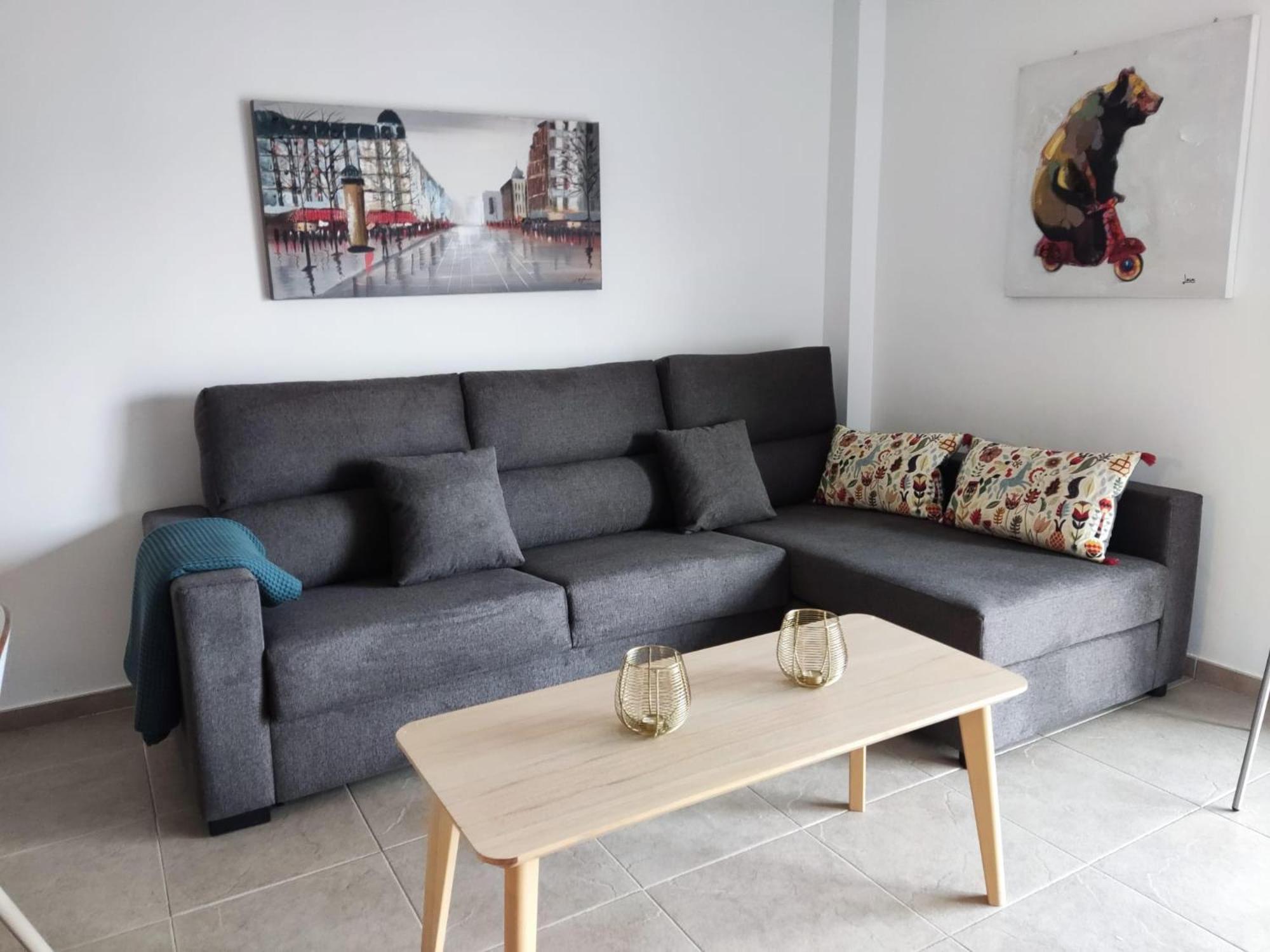 Apartamento En Con Parking Y Piscina Rosas