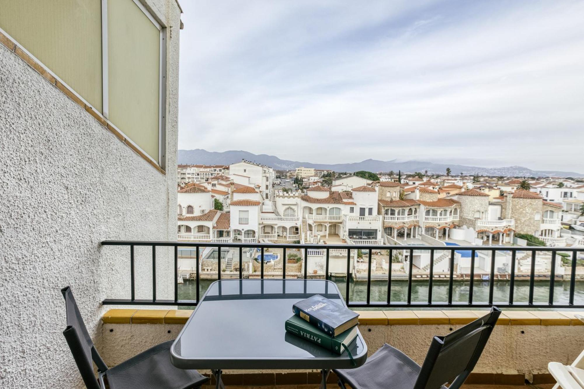 Apartment Sant Mauricio *