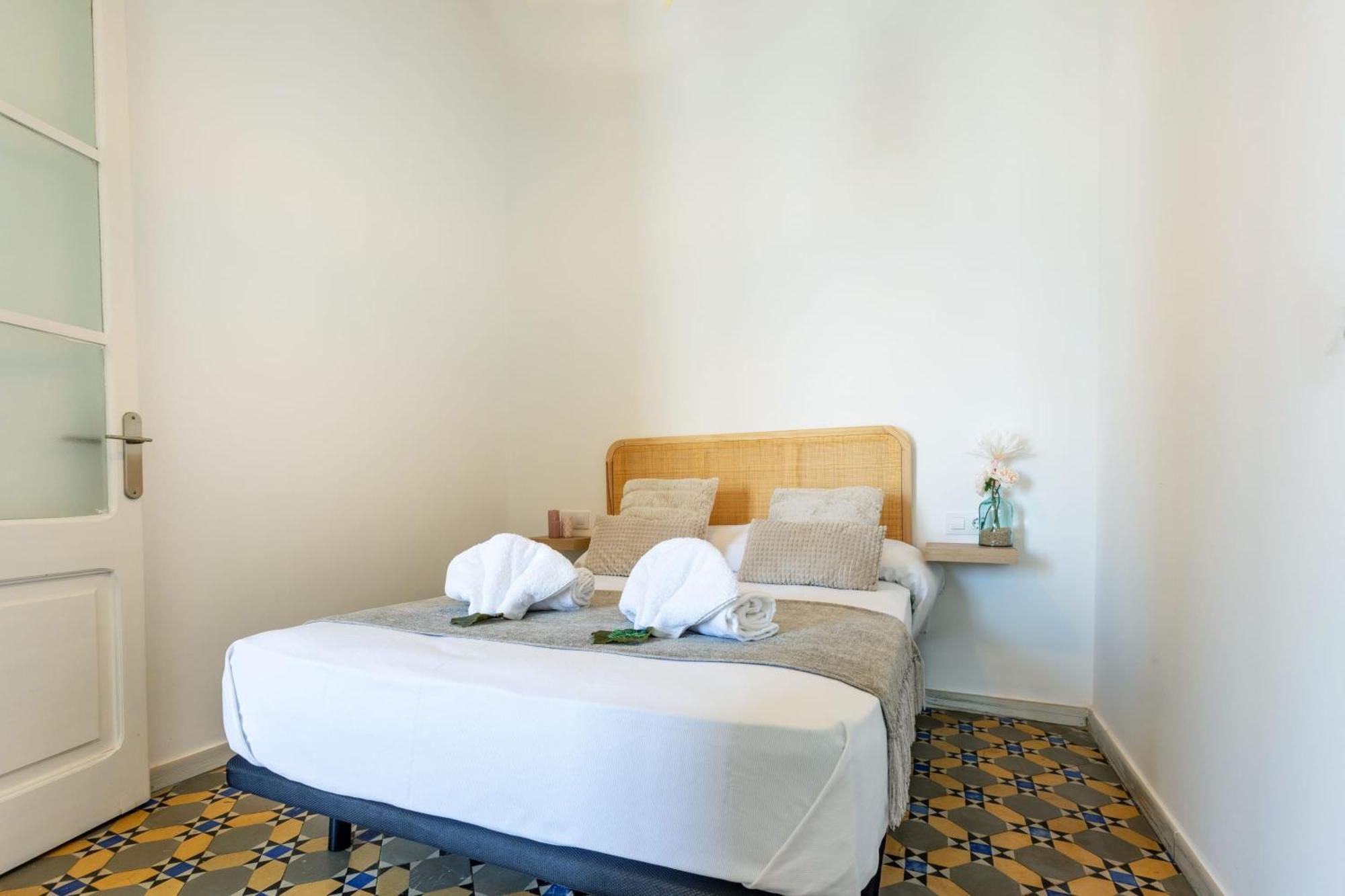 Edifici Rosa - Exclusivo En Primera Linea Apartamento *