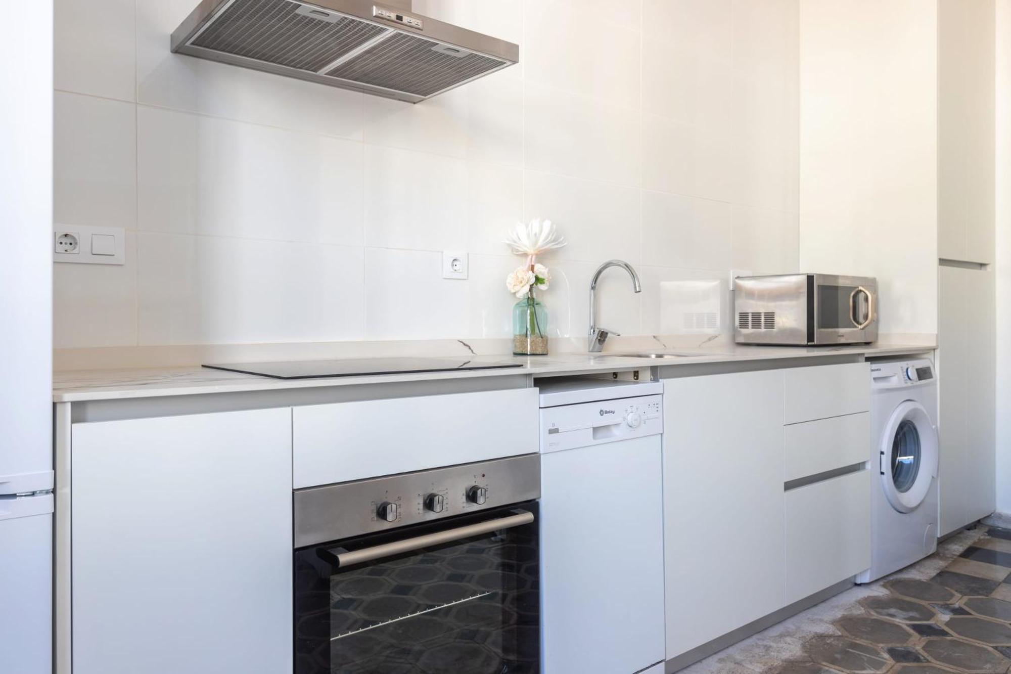 Edifici Rosa - Exclusivo En Primera Linea Apartamento *