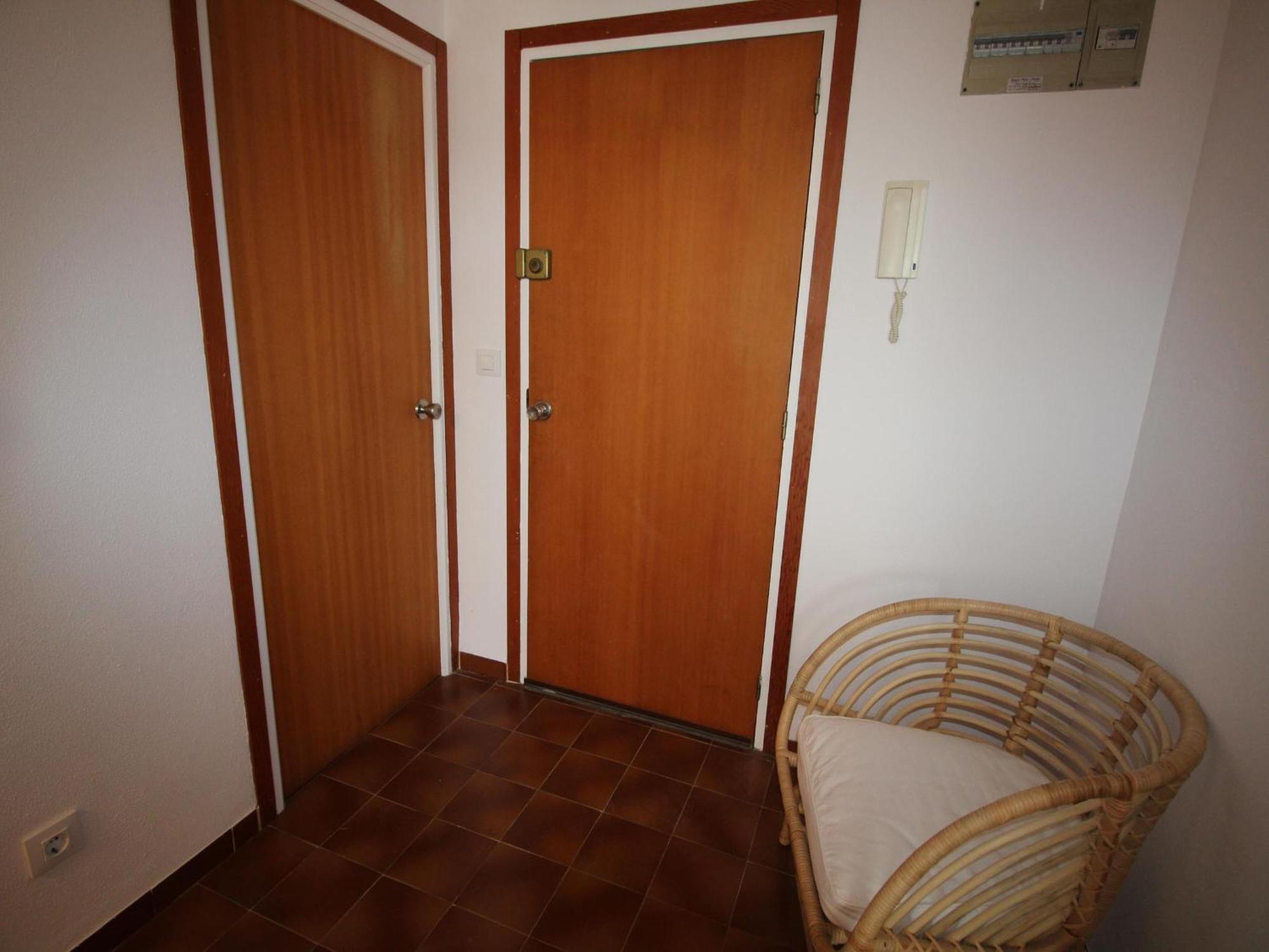 Mistral - Acogedor, Luminoso Y De Ambiente Moderno Con Terraza Vista Mar. - Es-228-143