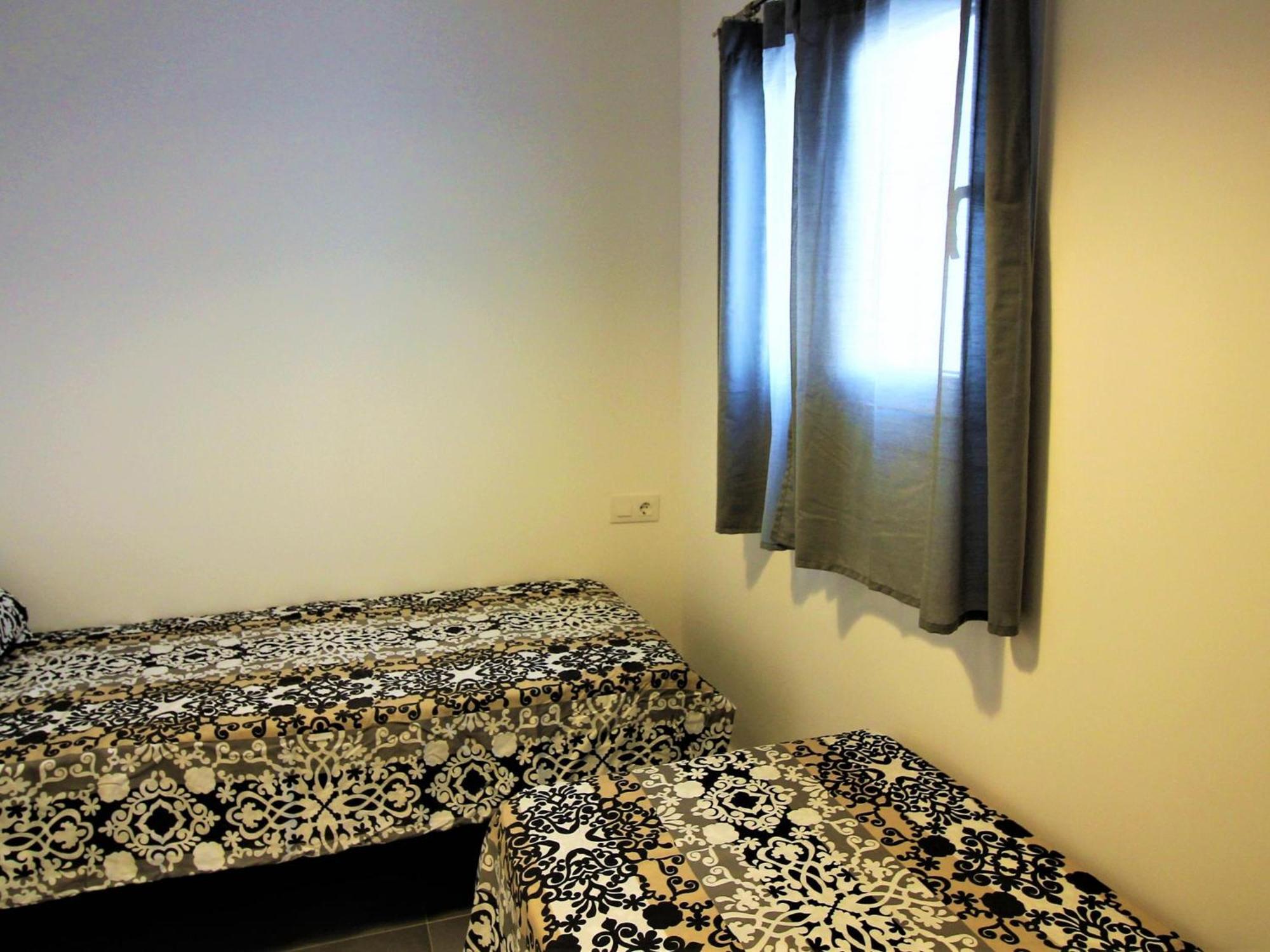 Apartamento 4075 - Puig 3-4, 2ª Linea, Completamente Renovado, Full Equip, En Pleno Centro, Vista Al Mar. Wifi - Es-258-85 Rosas