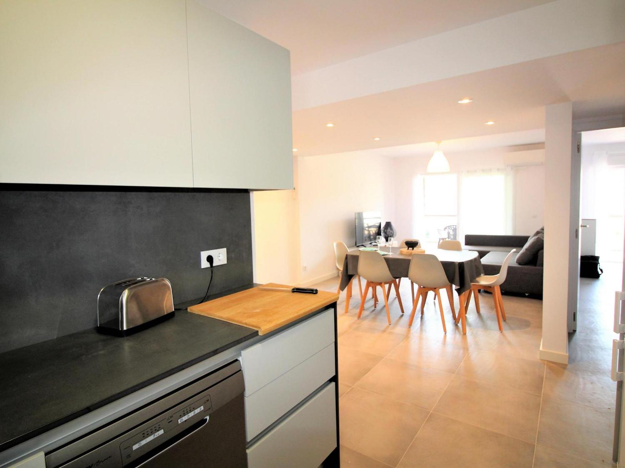 4075 - Puig 3-4, 2ª Linea, Completamente Renovado, Full Equip, En Pleno Centro, Vista Al Mar. Wifi - Es-258-85 * Rosas