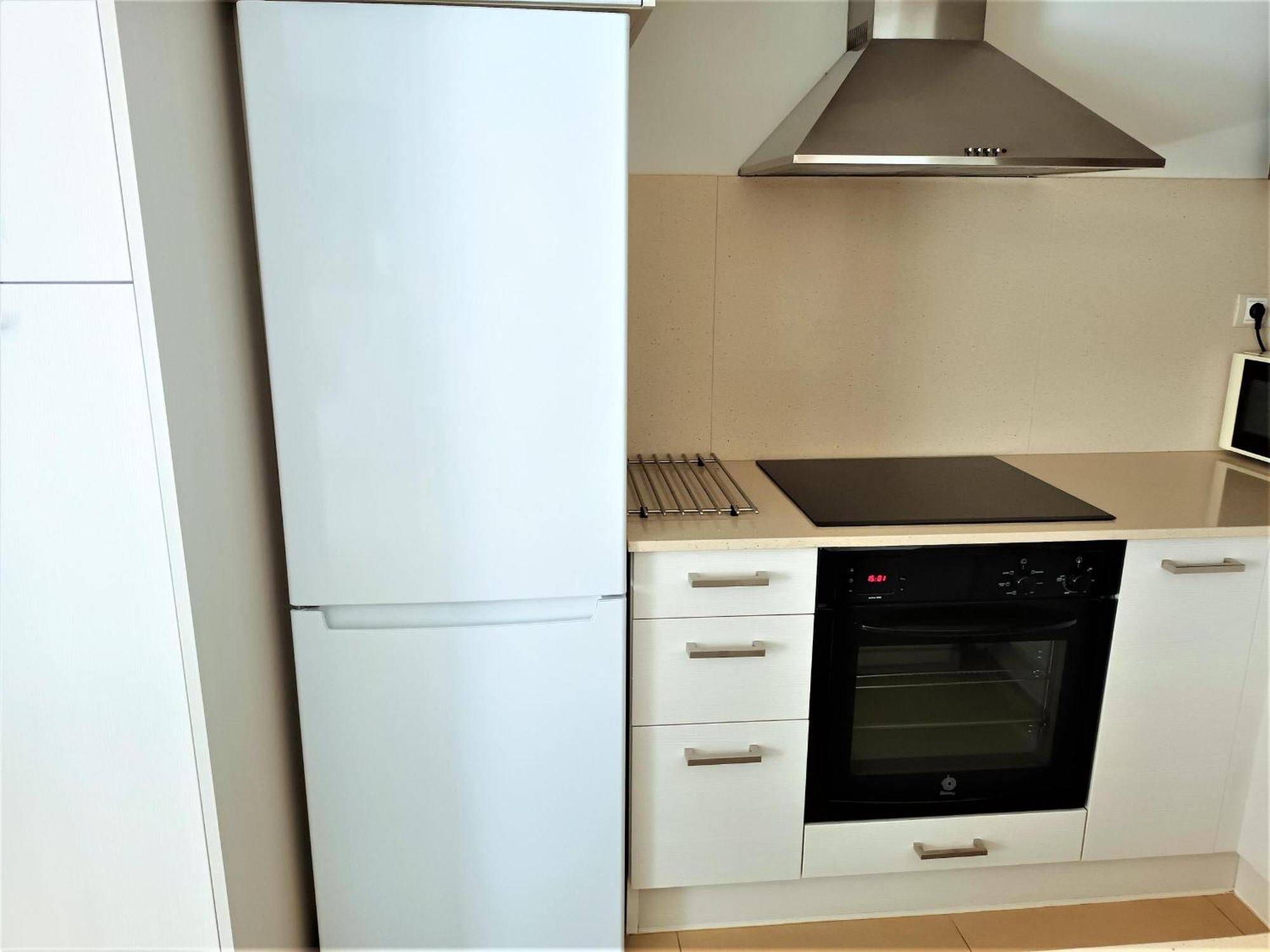 Apartamento En Roses: Terraza, A/a, Wifi, Parking, 2ª Linea De Playa - Es-258-89 Rosas