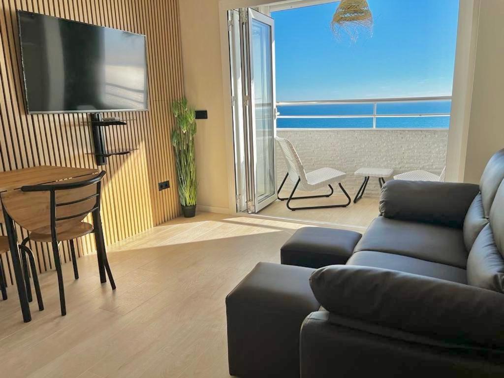 New Balcony To Sea Ampuriabrava