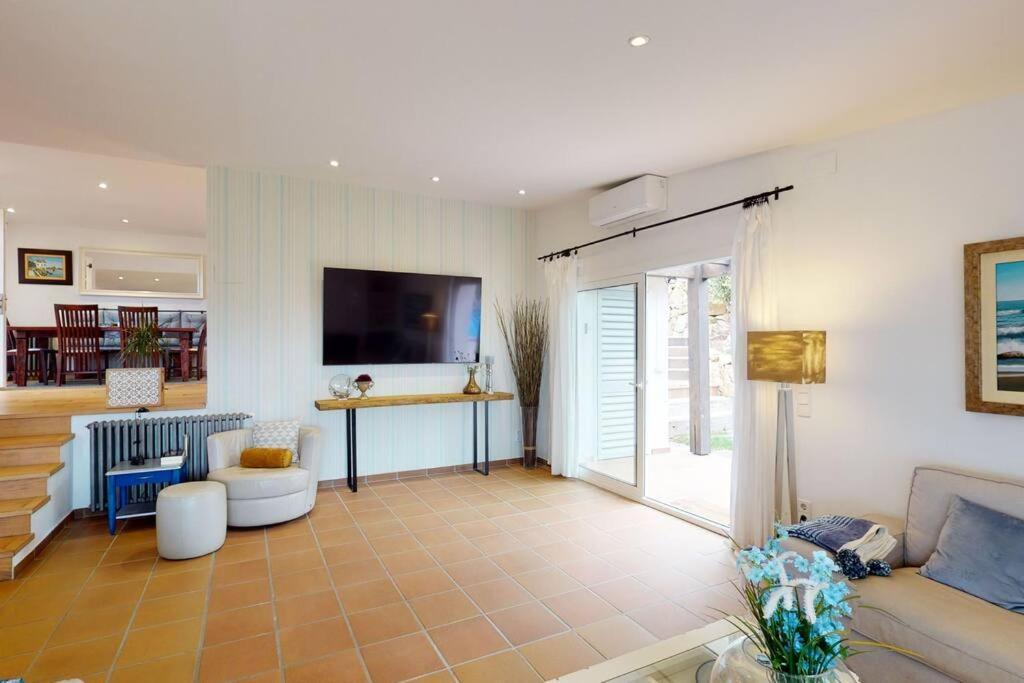 Lesal Rentals, Mar Azul,