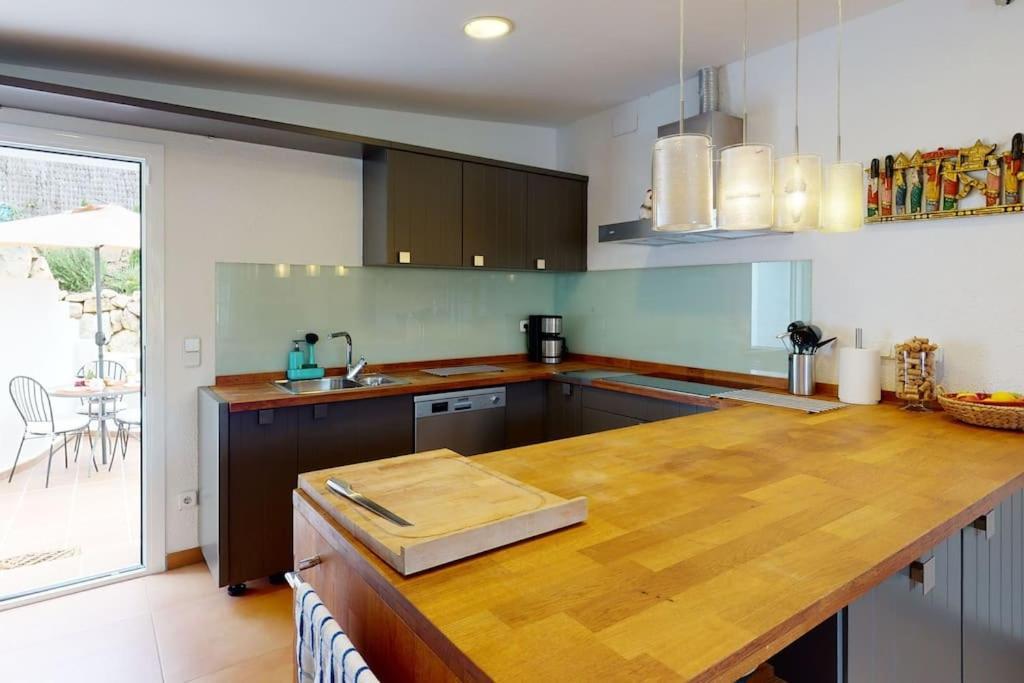 Villa Lesal Rentals, Mar Azul, *
