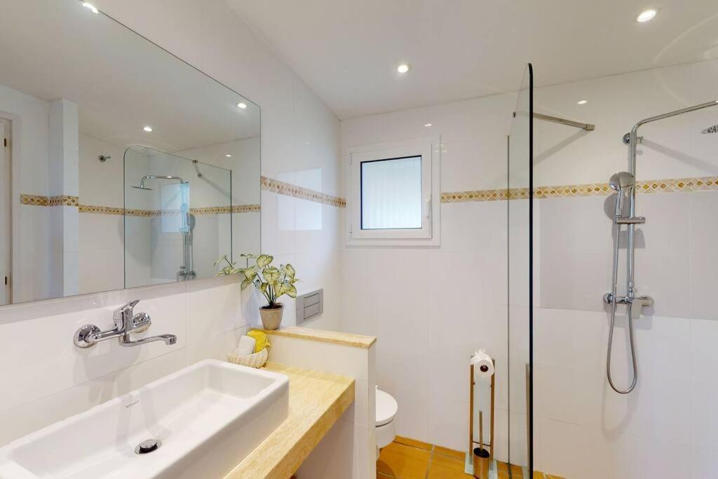 Lesal Rentals, Mar Azul, Villa
