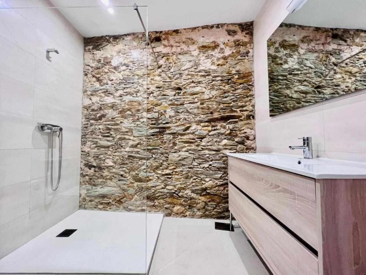 Casc Antic Sl Sabater 4 Apartment *