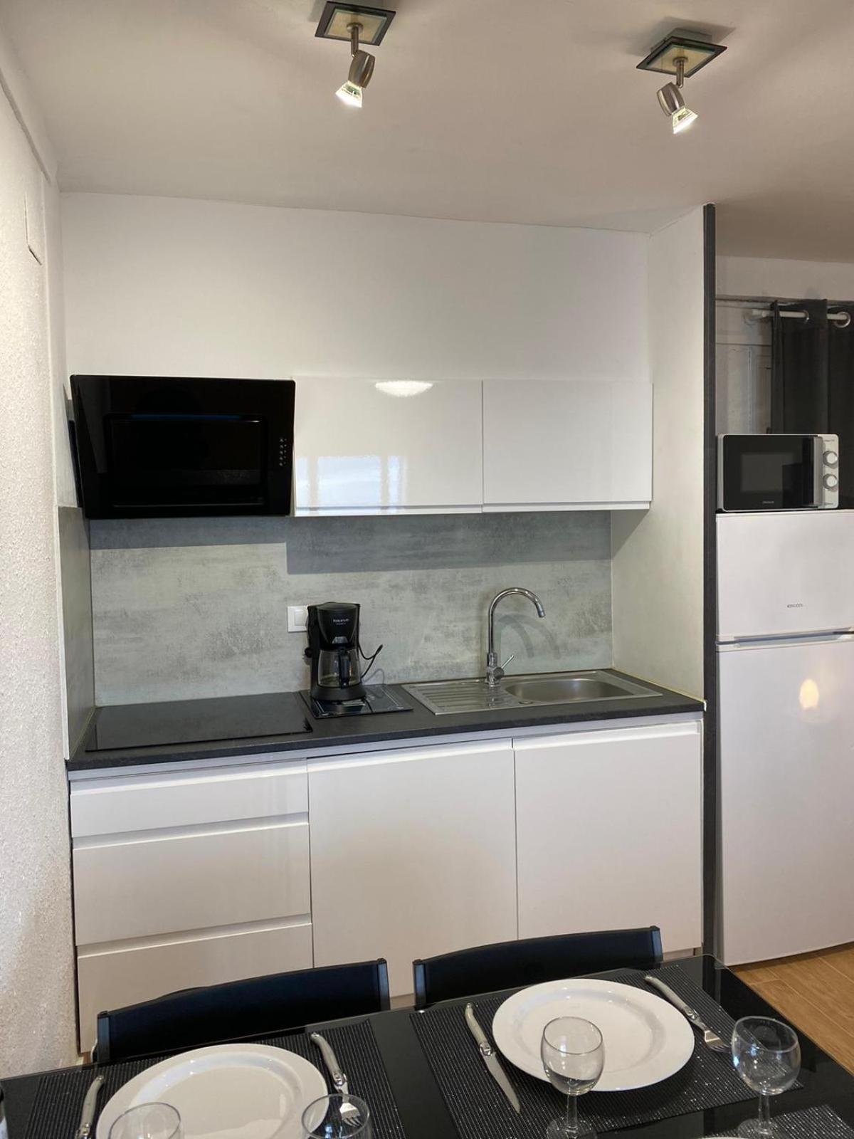 4 Personnes Renove En Front De Avec Vue Sur La Baie * Ampuriabrava