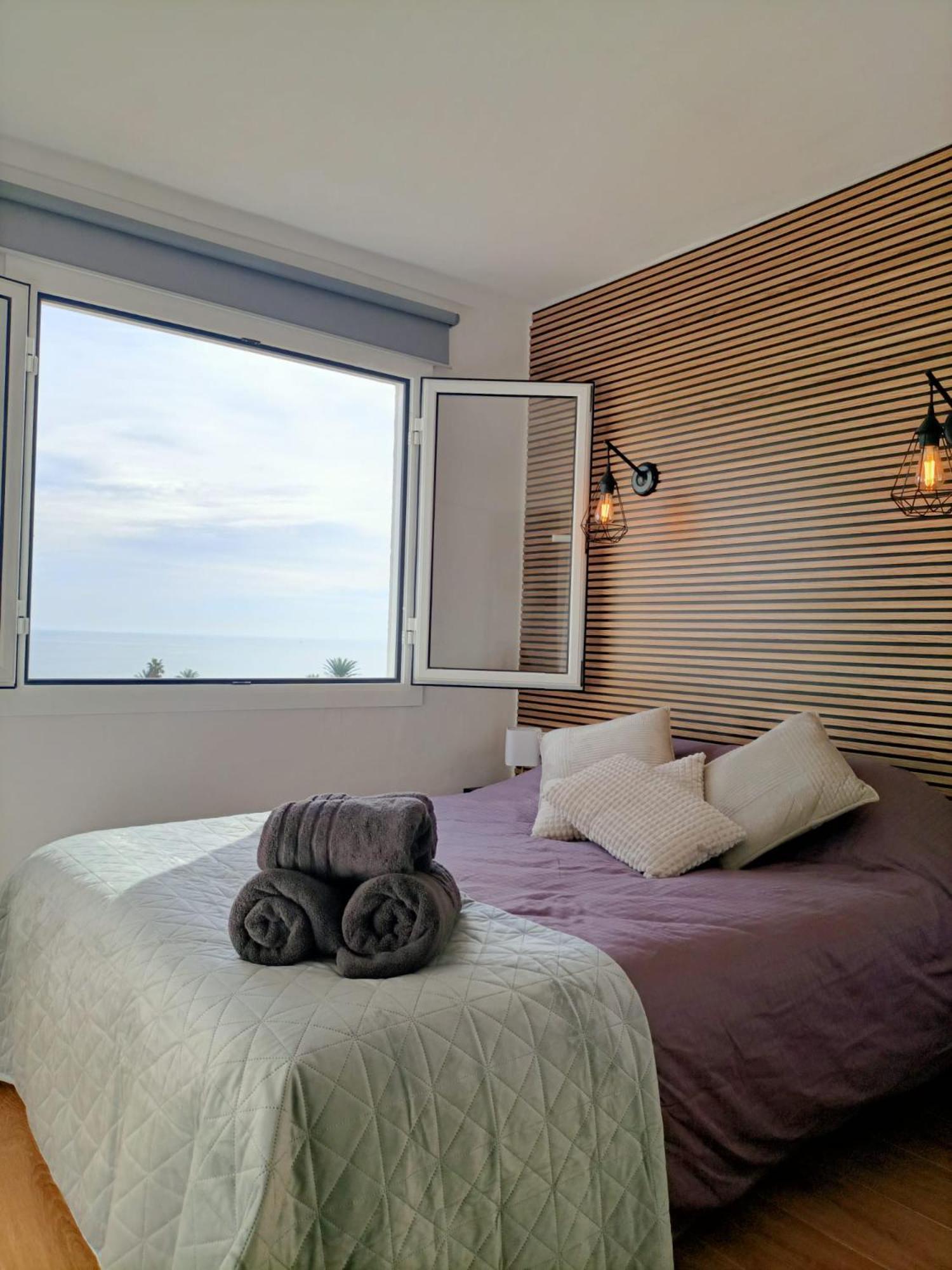 Apartamento 4 Personnes Renove En Front De Avec Vue Sur La Baie Ampuriabrava
