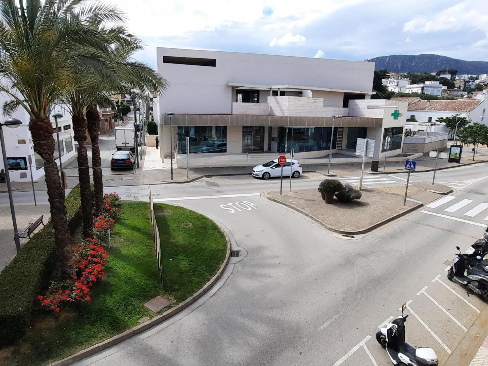 En Con Piscina Comunitaria Y Terraza, A 10 Minutos De La Playa - Es-170-32 Llançà