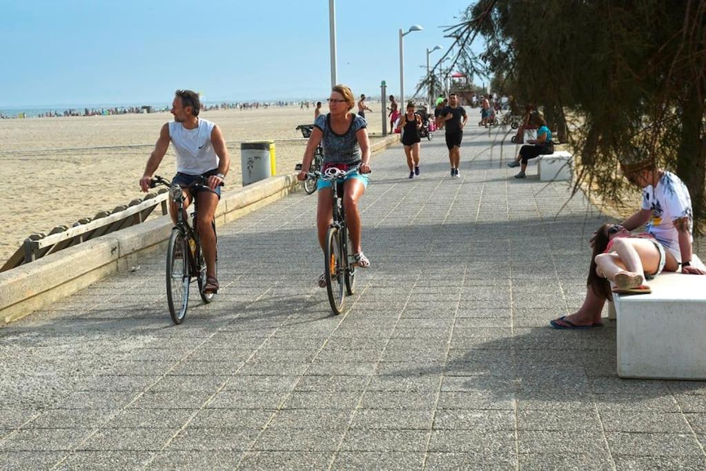 Lindo Con Vistas Al Puerto Mistral Empuriabrava