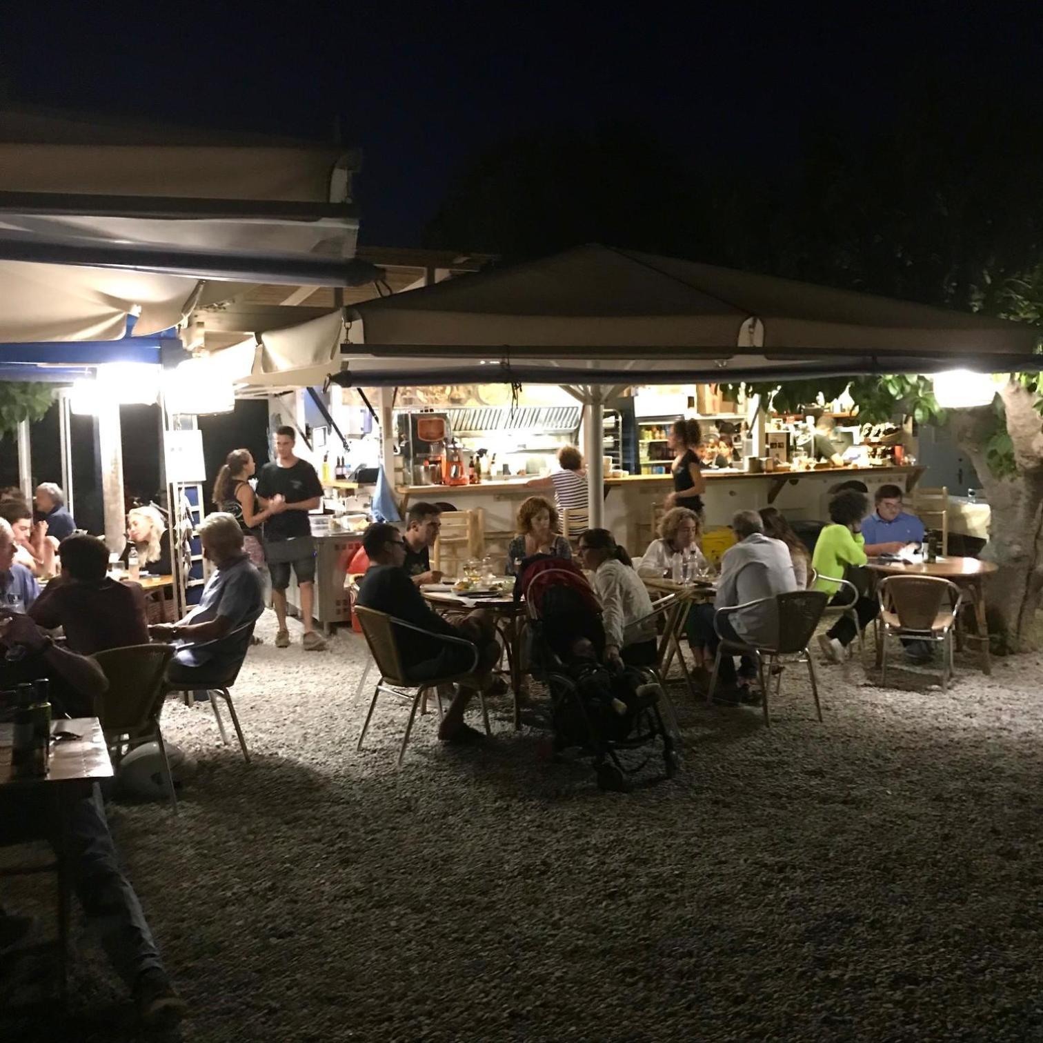 Holiday home Maison De Pecheur Superbe Vue Mer, Grand Jardin