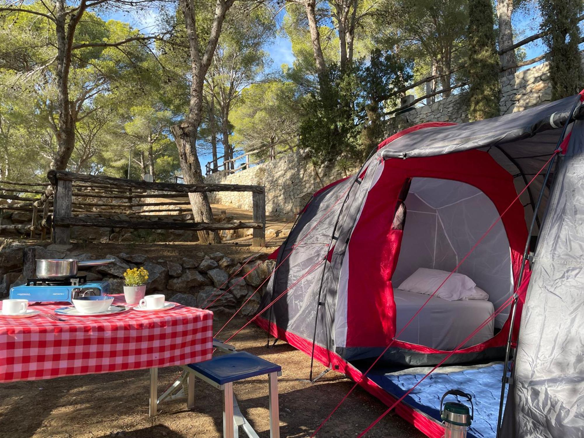 Camping Castell Montgri ****