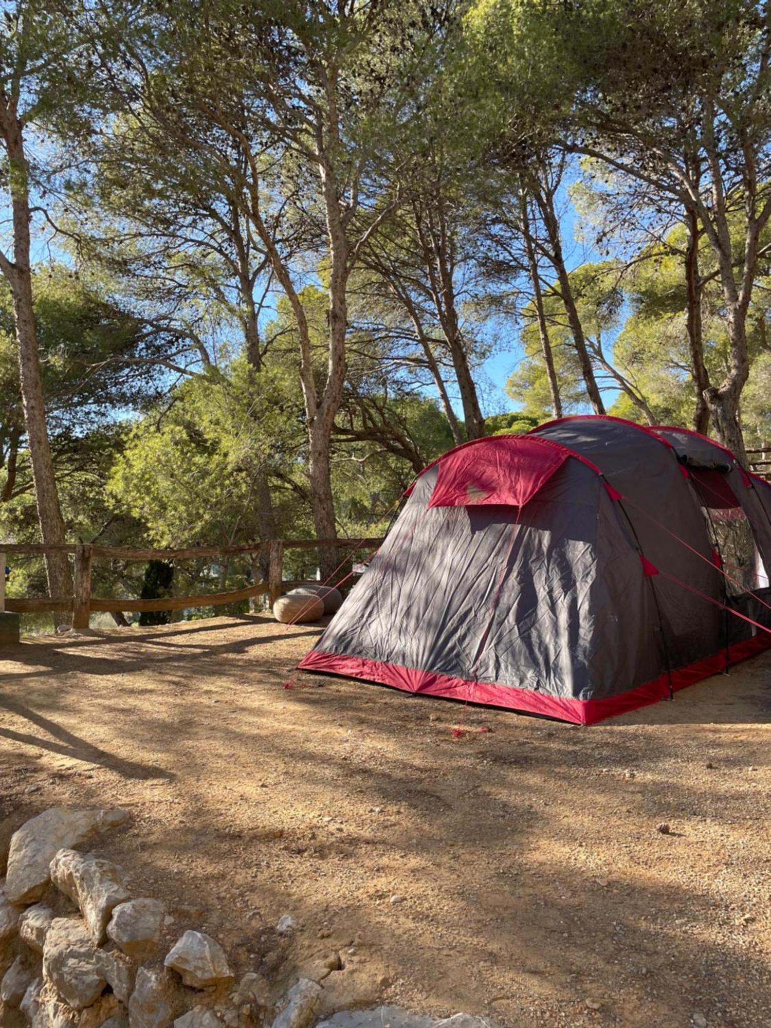 Castell Montgri ****
