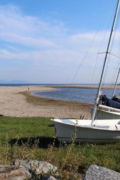 D2-5 Ampuria Delta Sunset With Parking & Wifi Empuriabrava