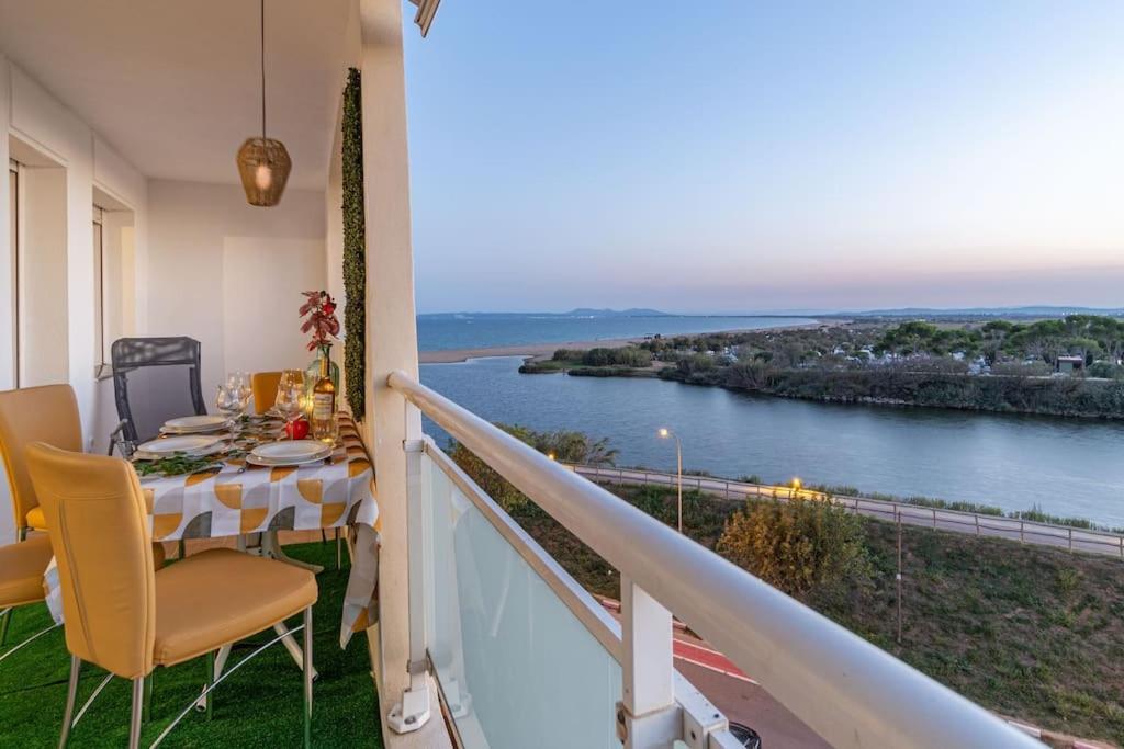 D2-5 Ampuria Delta Sunset With Parking & Wifi Apartment Empuriabrava