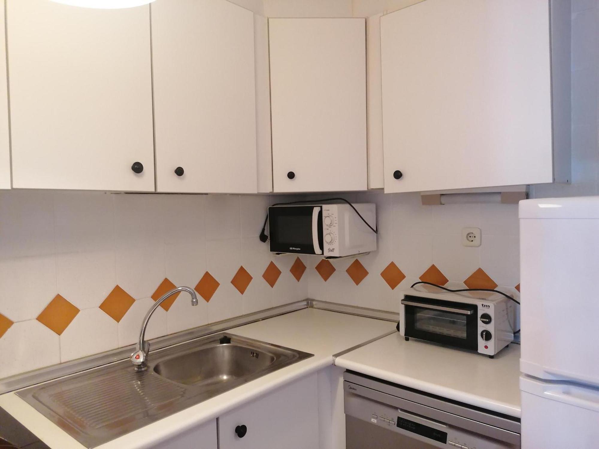 Apartamento Con Piscina Y Terraza Cerca De La Playa De La Rubina, Wi-fi Y Climatizacion. - Es-258-34 *