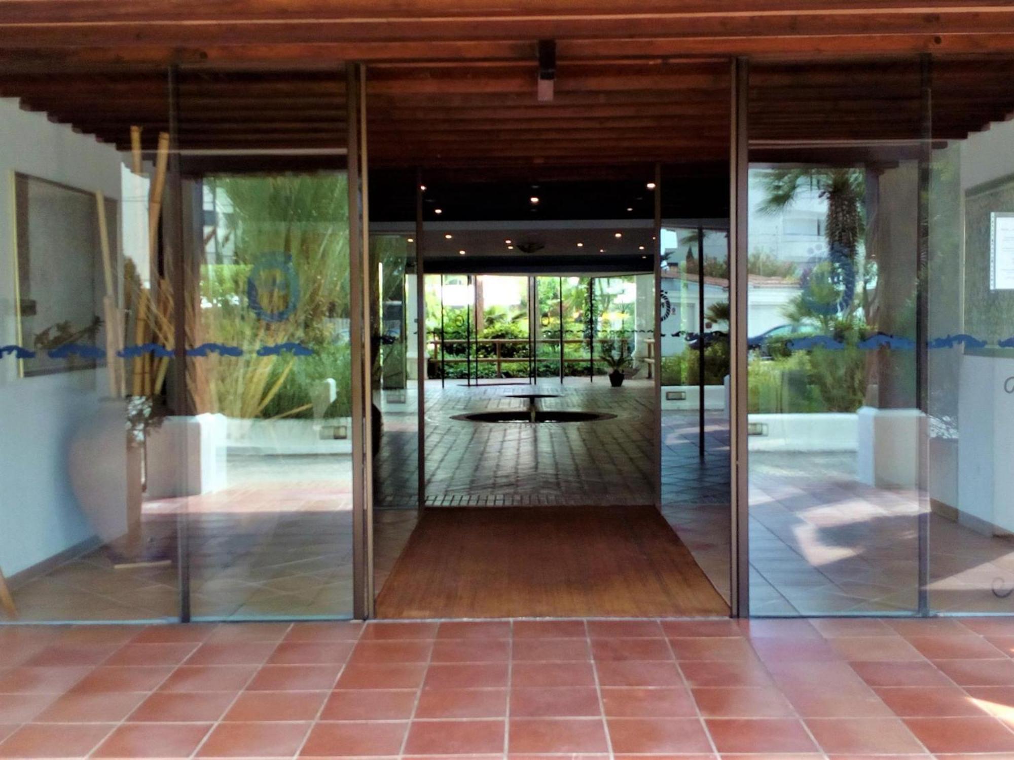 Con Piscina Y Terraza Cerca De La Playa De La Rubina, Wi-fi Y Climatizacion. - Es-258-34 * Rosas