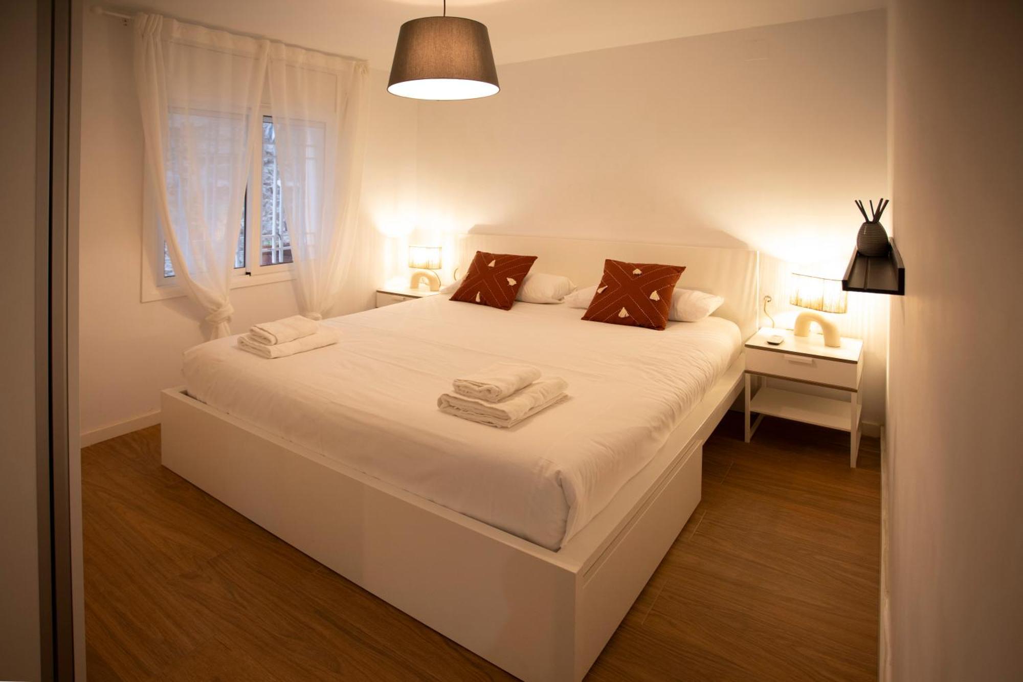 Flateli Portal Nou Gerona