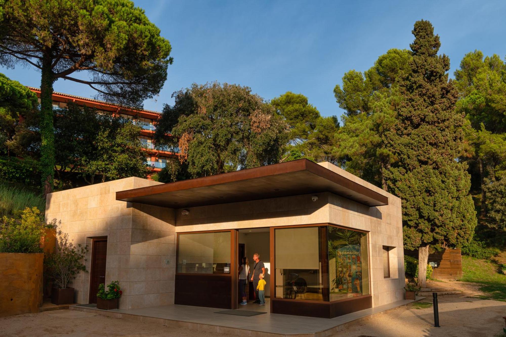 Albamar * Lloret de Mar