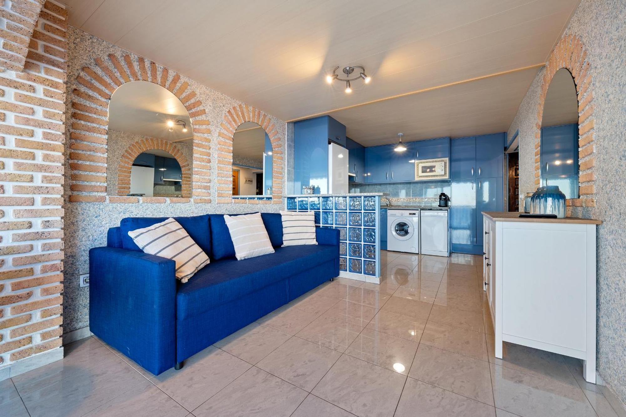Hauzify I Plenamar Apartment
