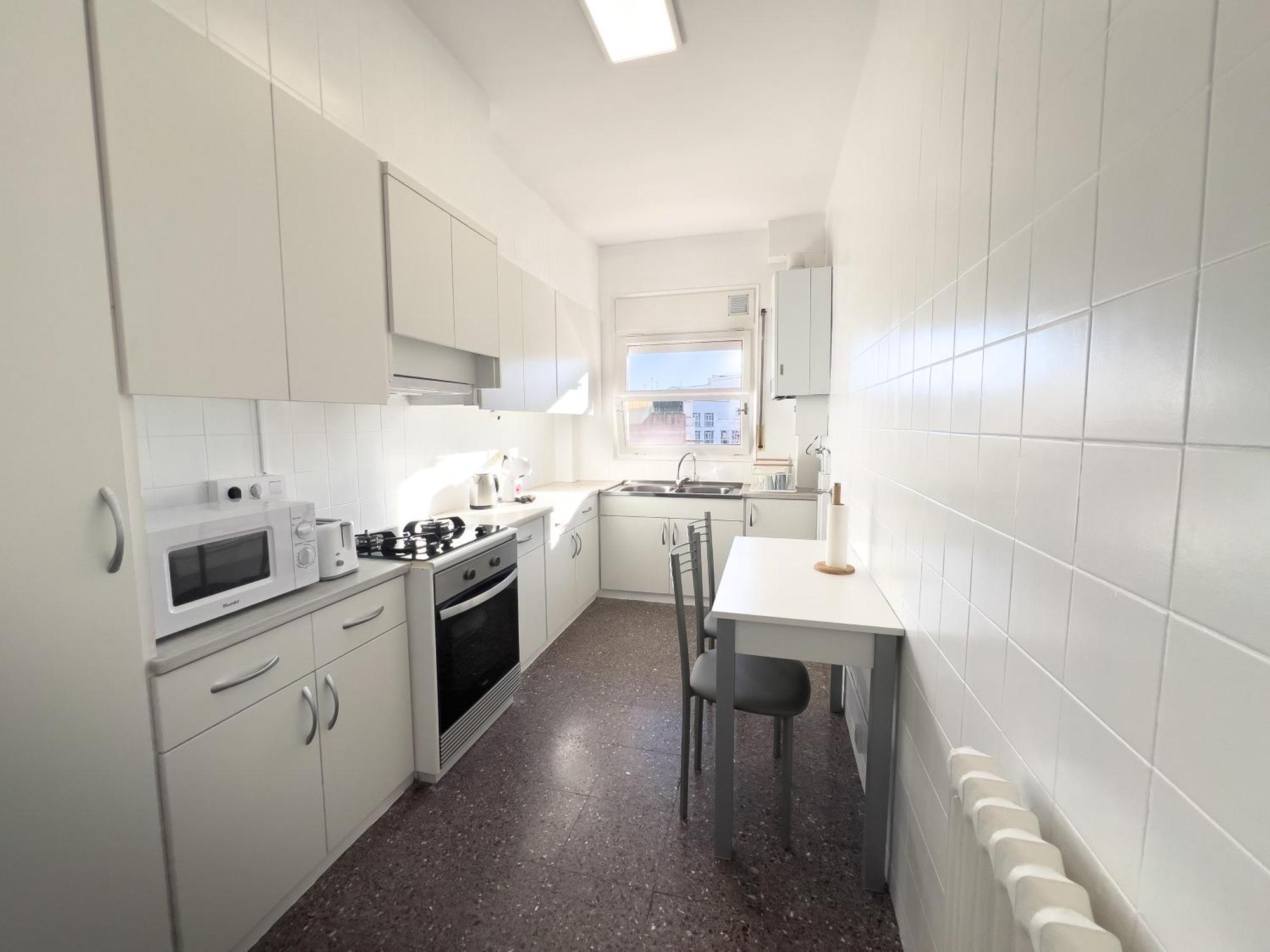 Apartment Caserna 13 - Luminoso Piso En Figueres (Girona)