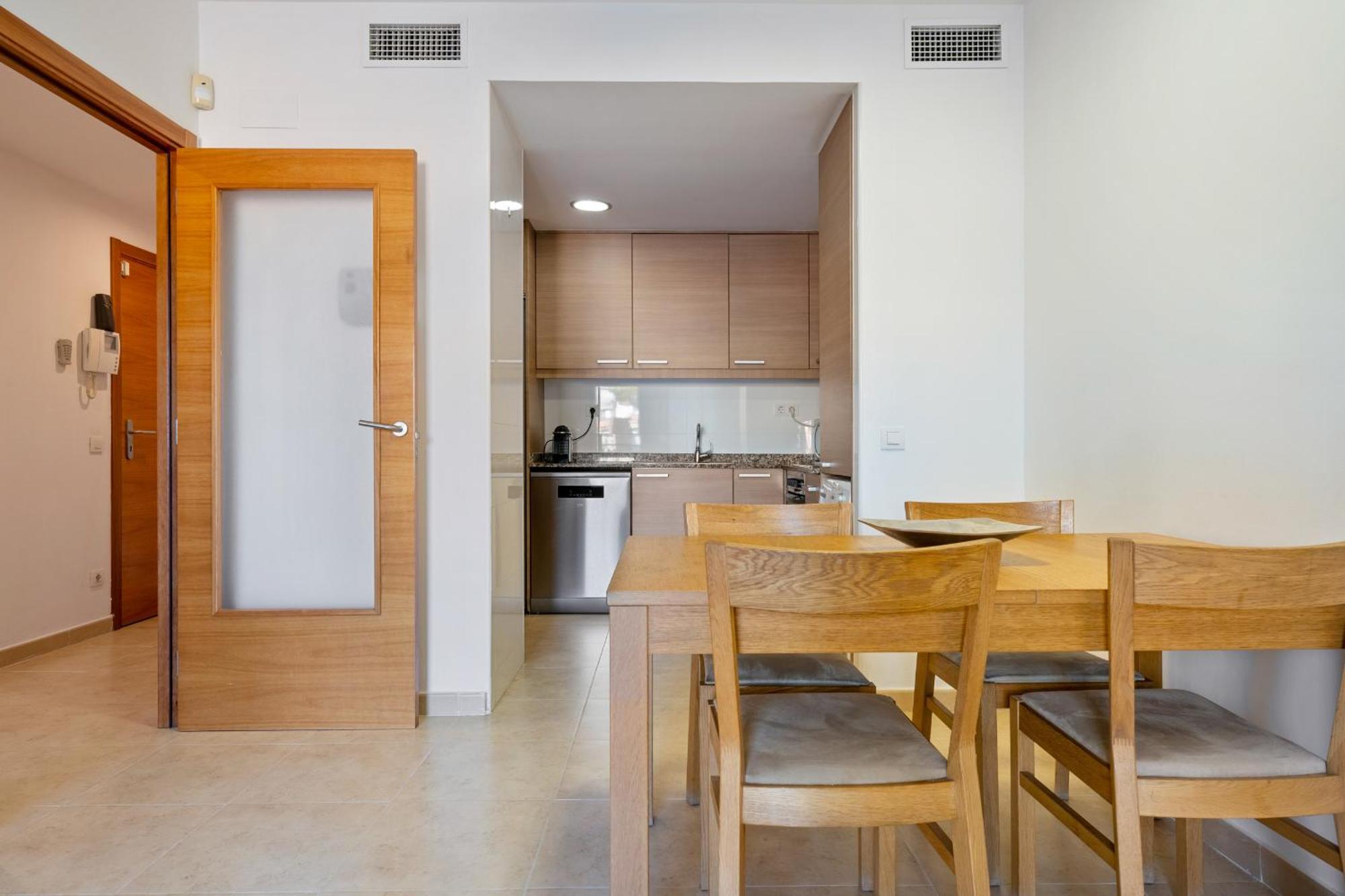 Hauzify I Balmanya 2d Apartment