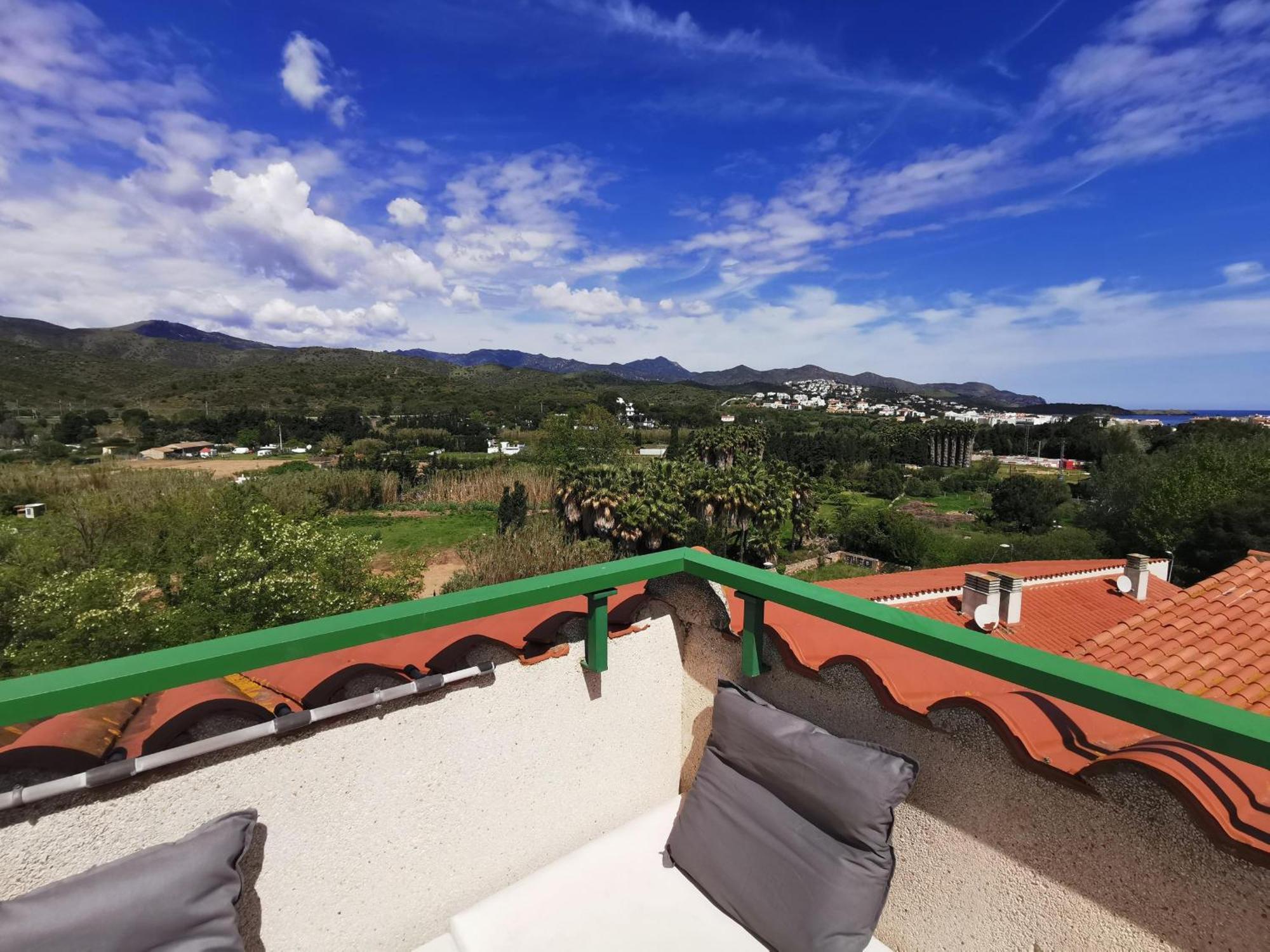 Apartamento Atico Con Vistas Panoramicas De Y Piscina - Es-89-111 *