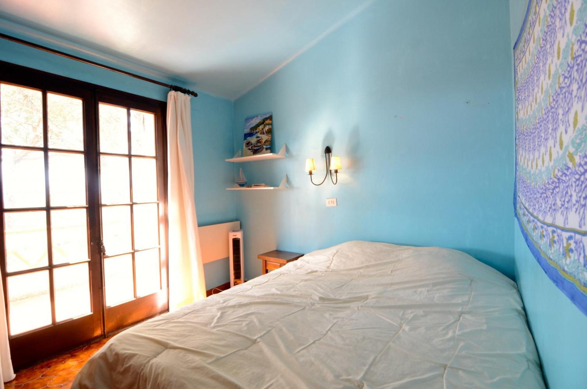 Holiday home Passatge Berna, 2