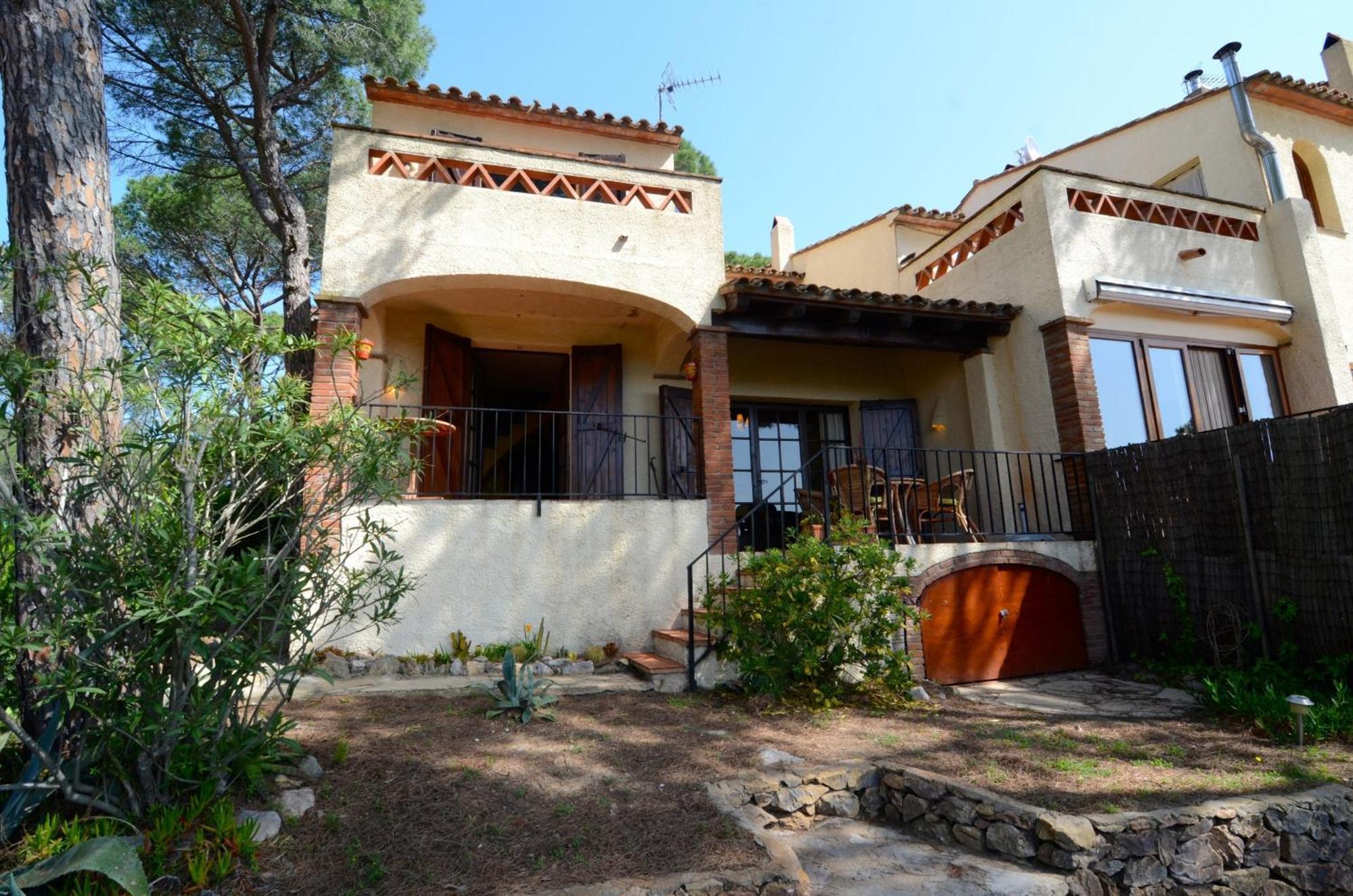 Passatge Berna, 2 Holiday home *