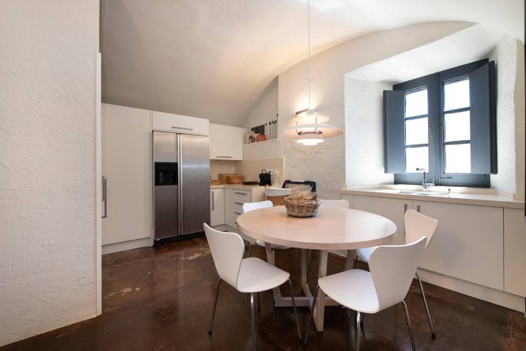 Casa Rufina, Exclusive & Charming Stone House In Costa Brava *
