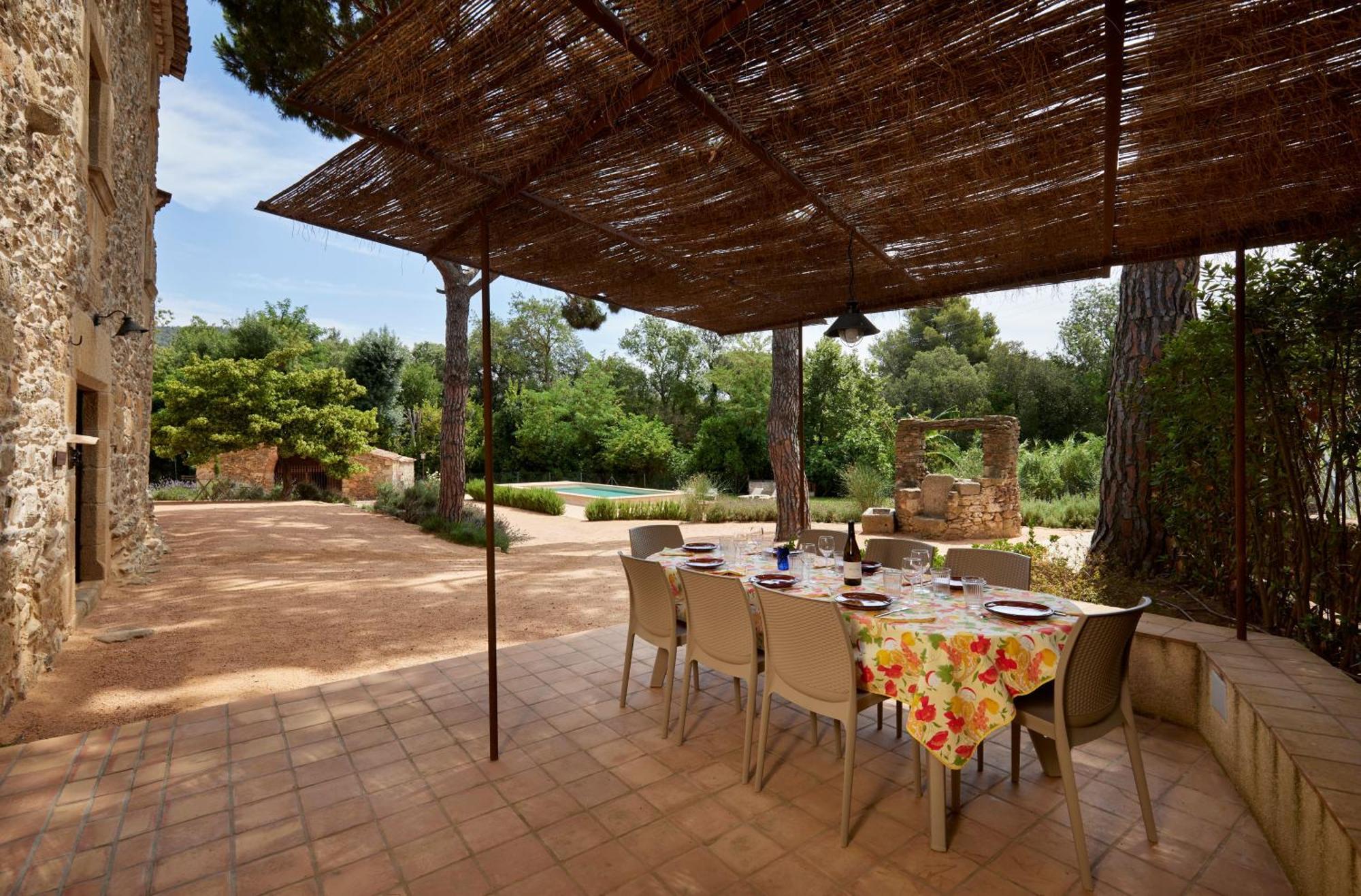 Masia Torre Lloreta S.xiii * Calonge (Catalonia)