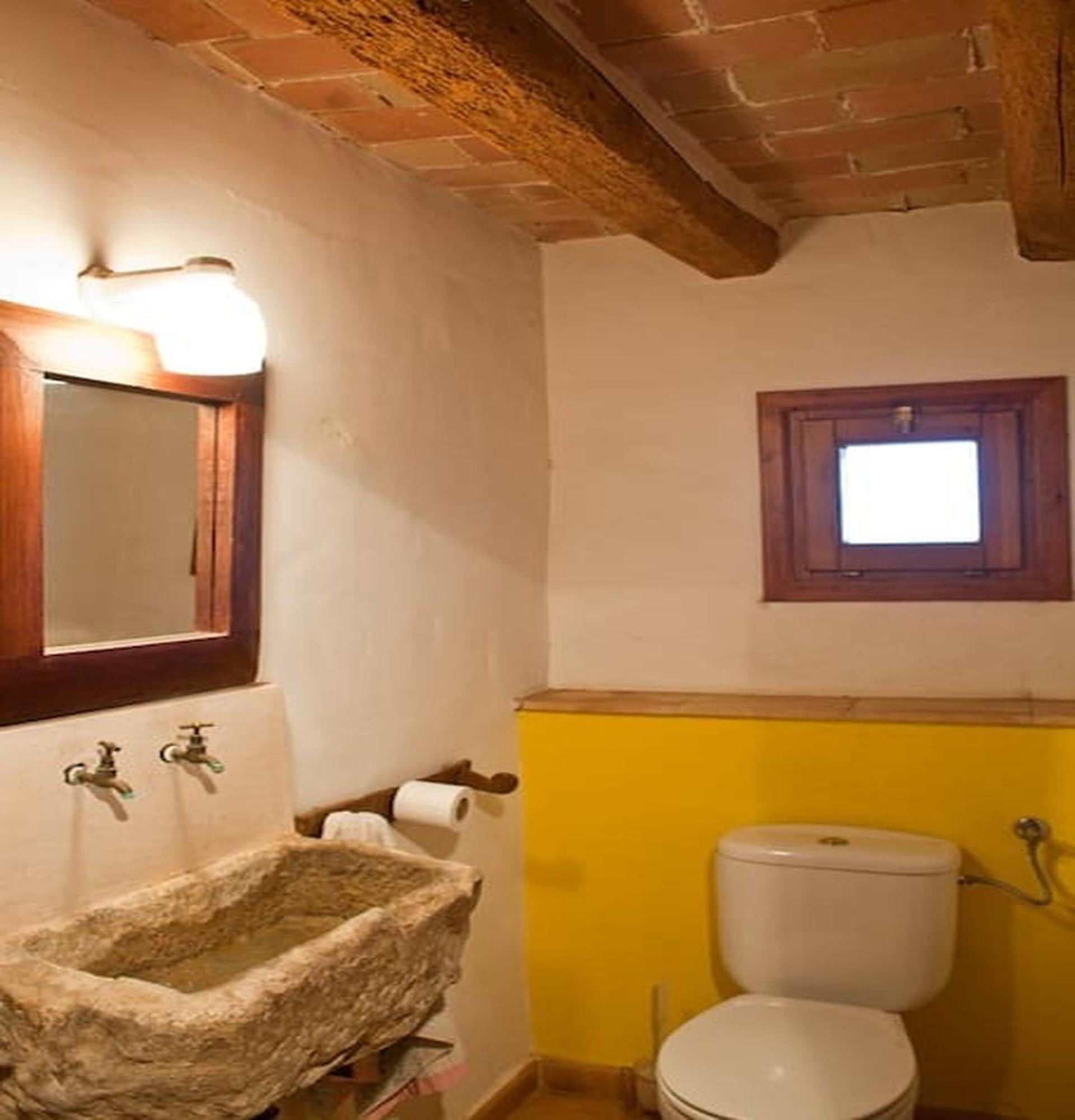 Can Bordes Casa Rustica Y Confortable En El Emporda Сasa de vacaciones *